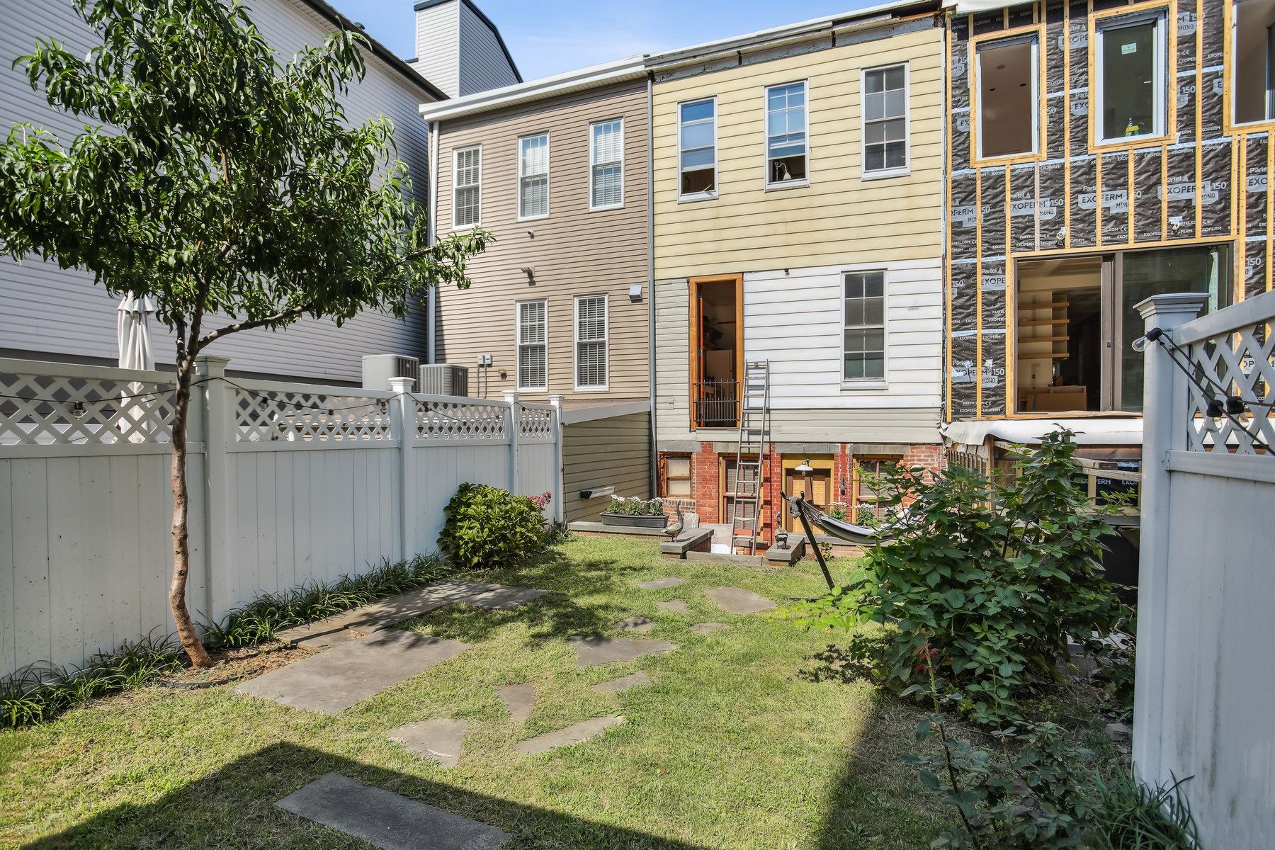 73 Booraem Ave