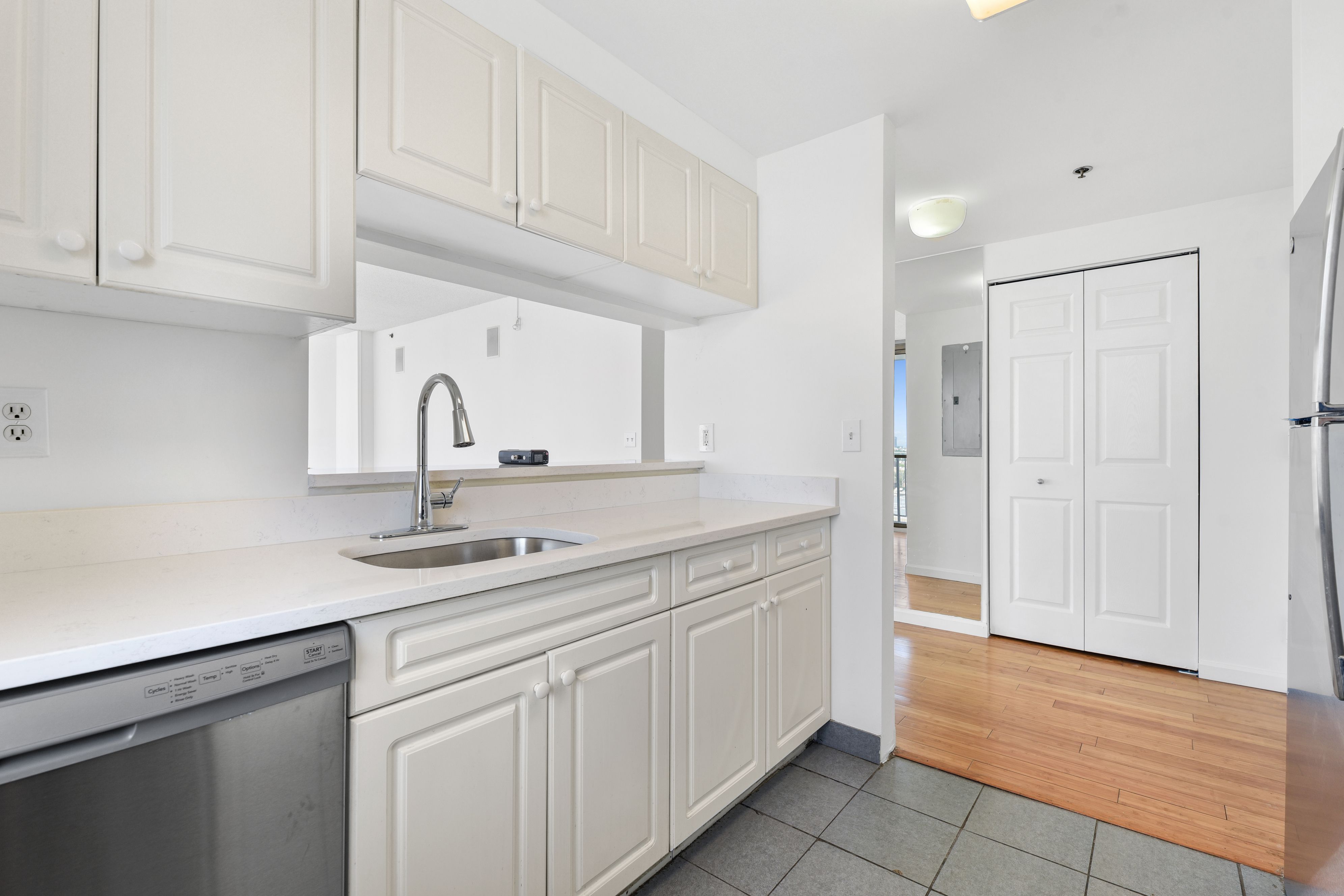 1 2nd St Unit# 1202