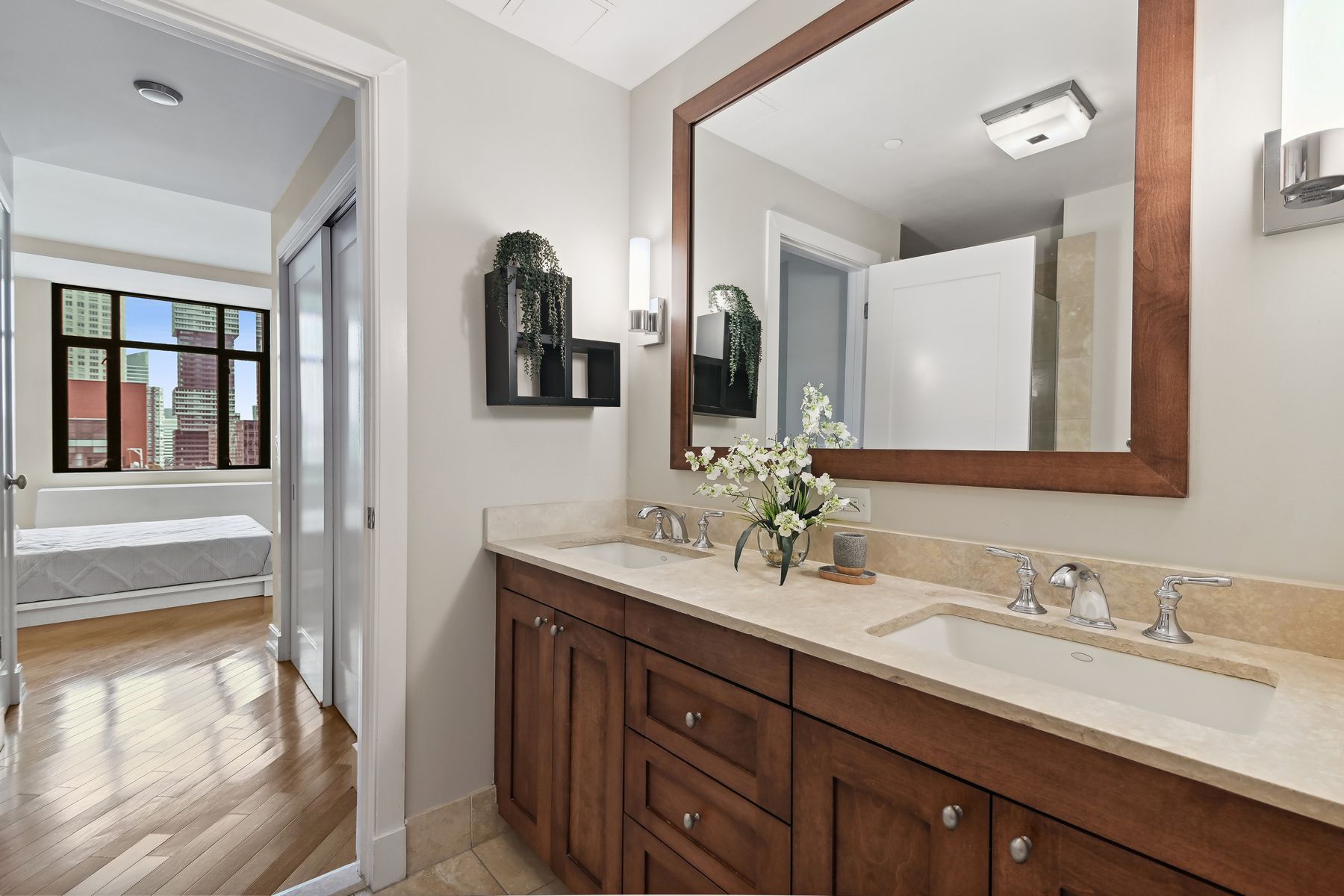 105 Greene St Unit# 1202