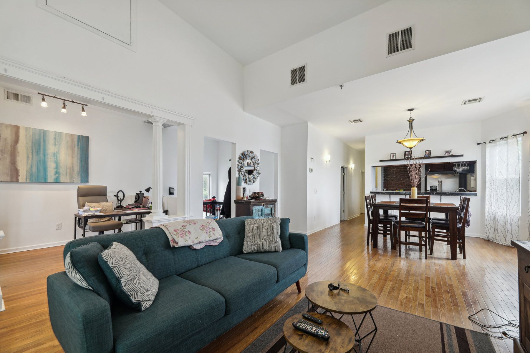130 Carteret Ave 