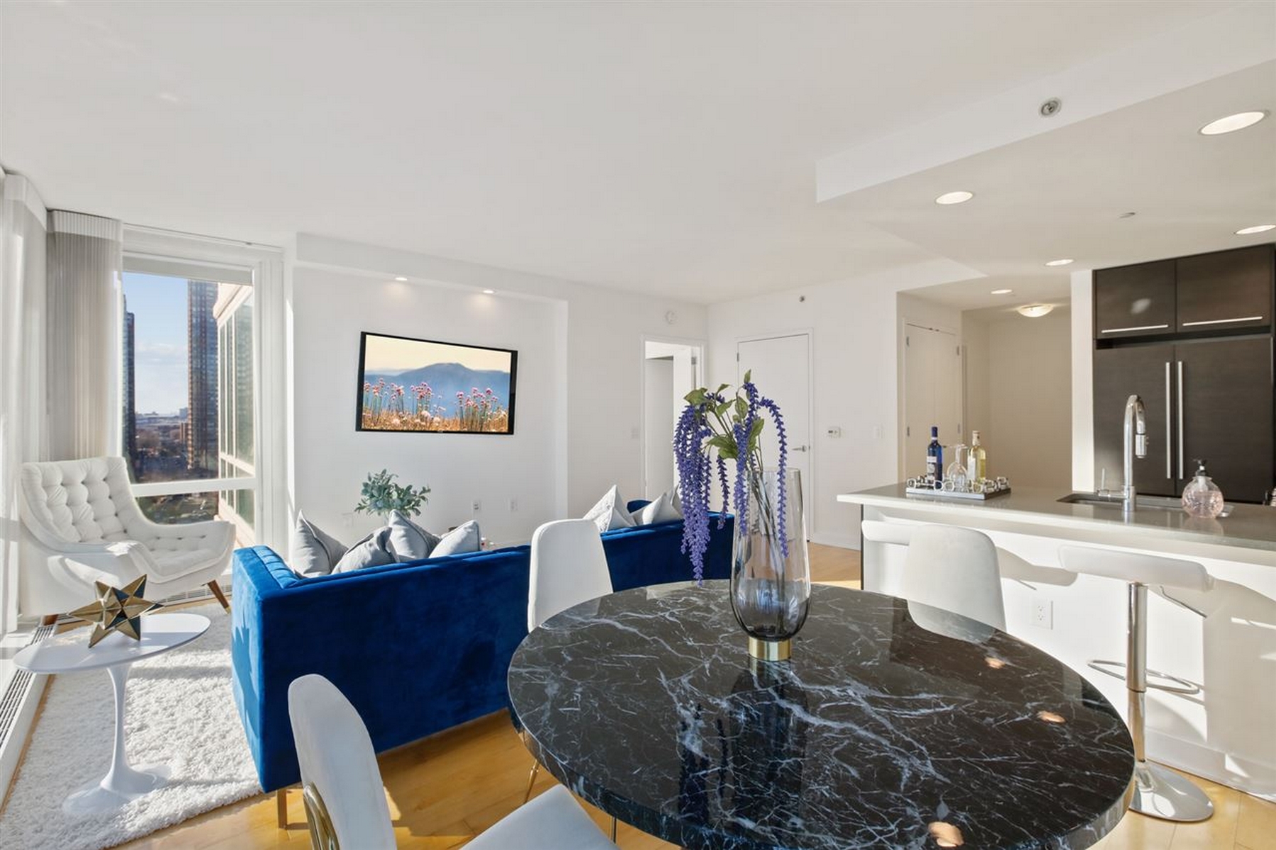 2 2nd St Unit# 1506