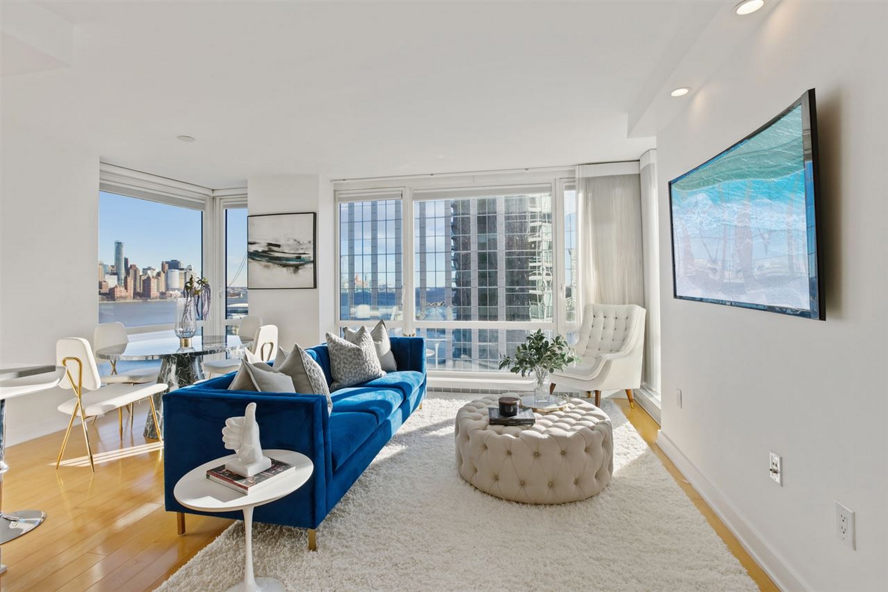 2 2nd St Unit# 1506