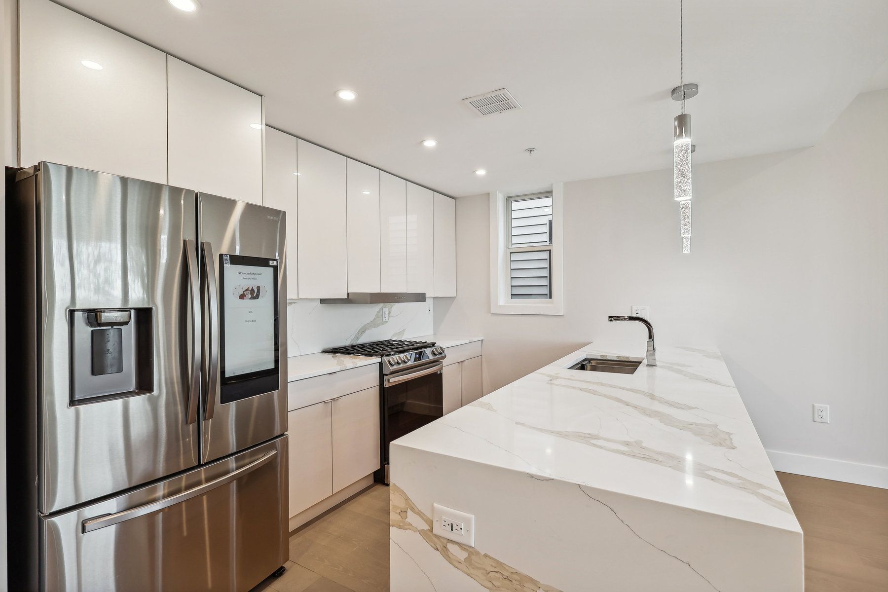 32 Terrace Ave Unit# 2