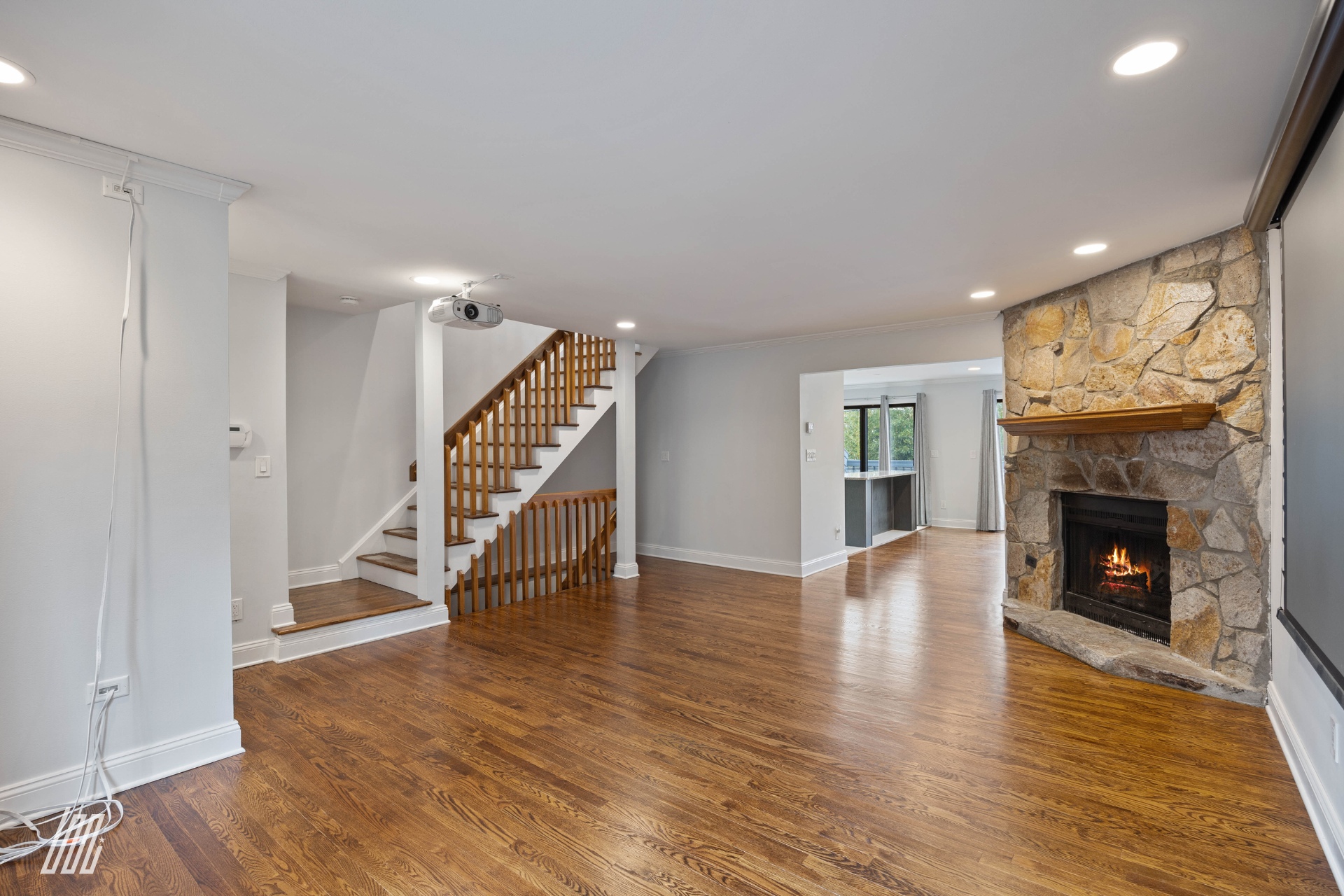 1529 John Street