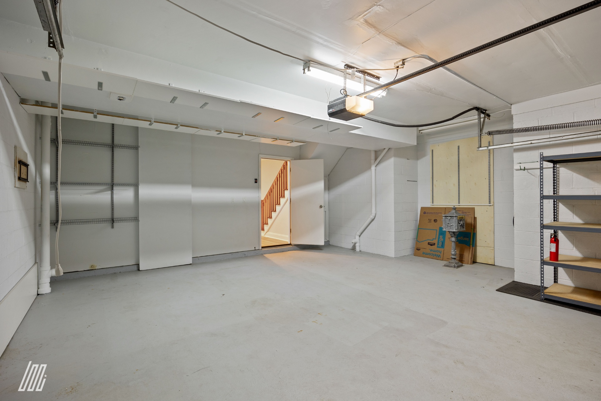 1529 John Street