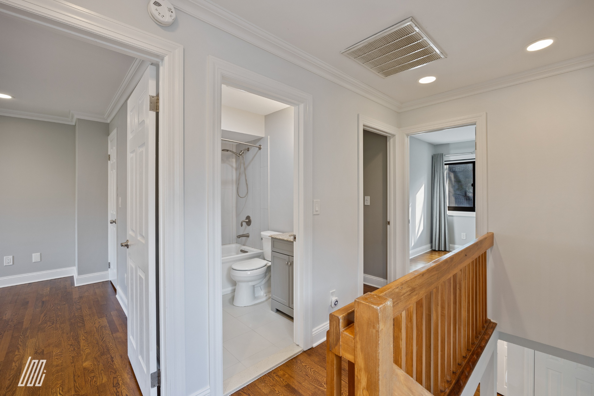1529 John Street