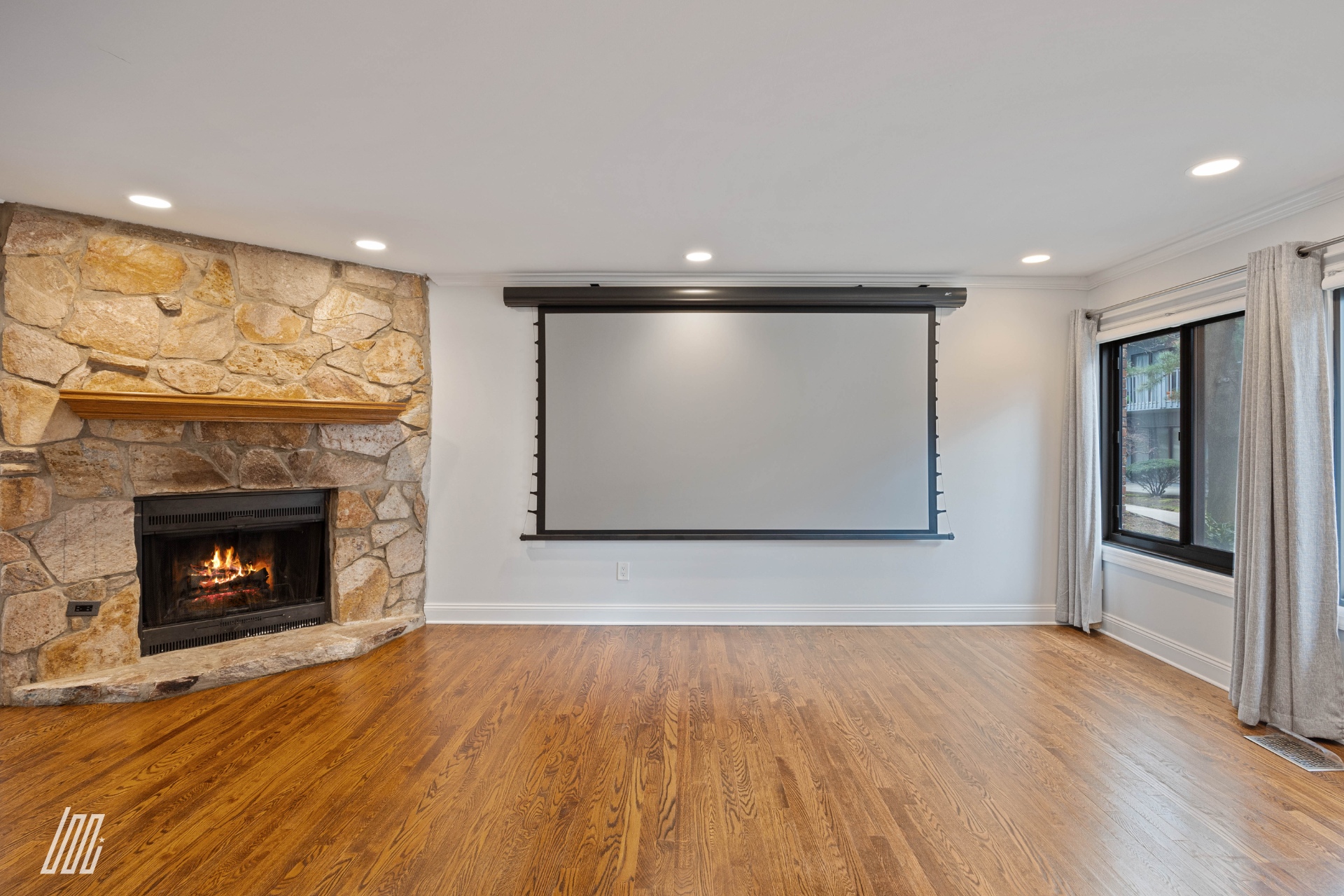 1529 John Street