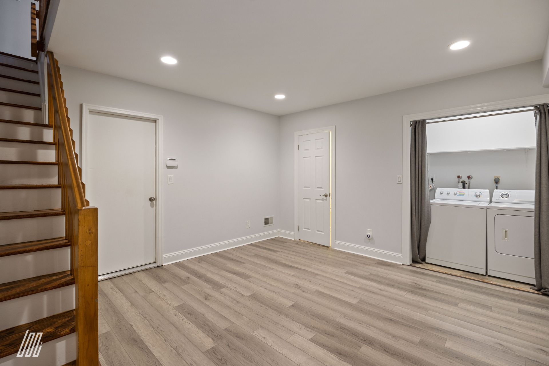 1529 John Street