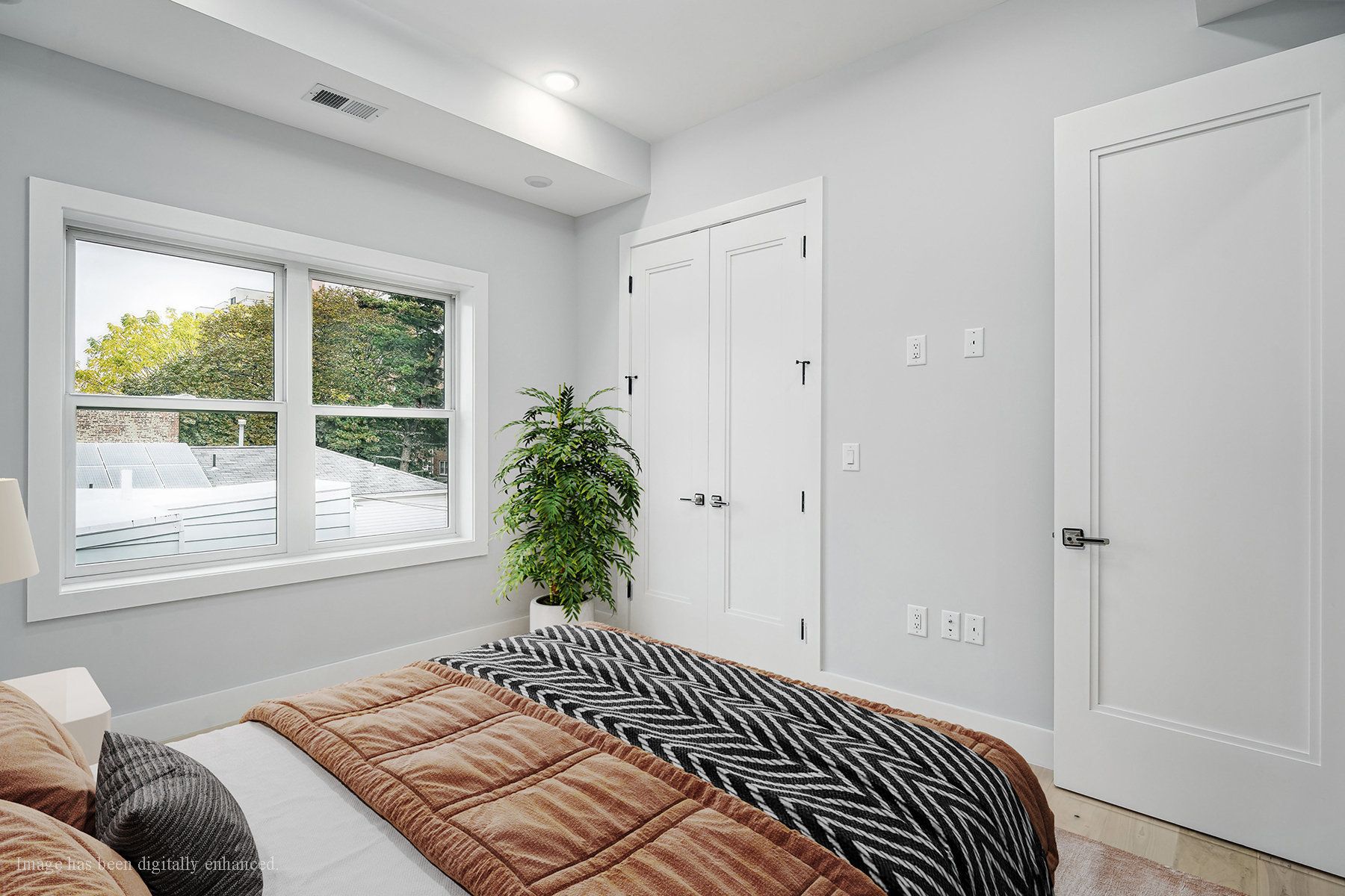 20 Corbin Ave Unit# 1