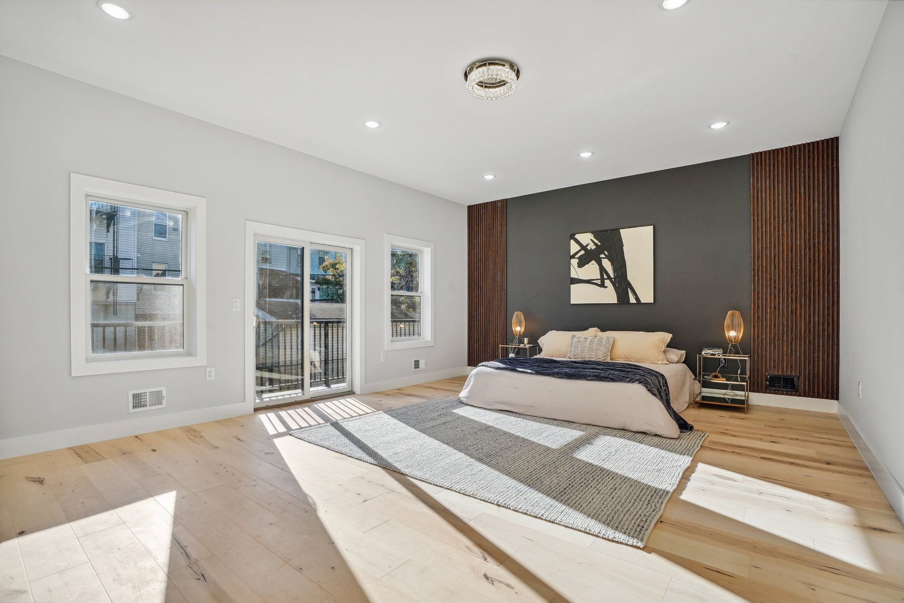 20 Corbin Ave Unit# 1