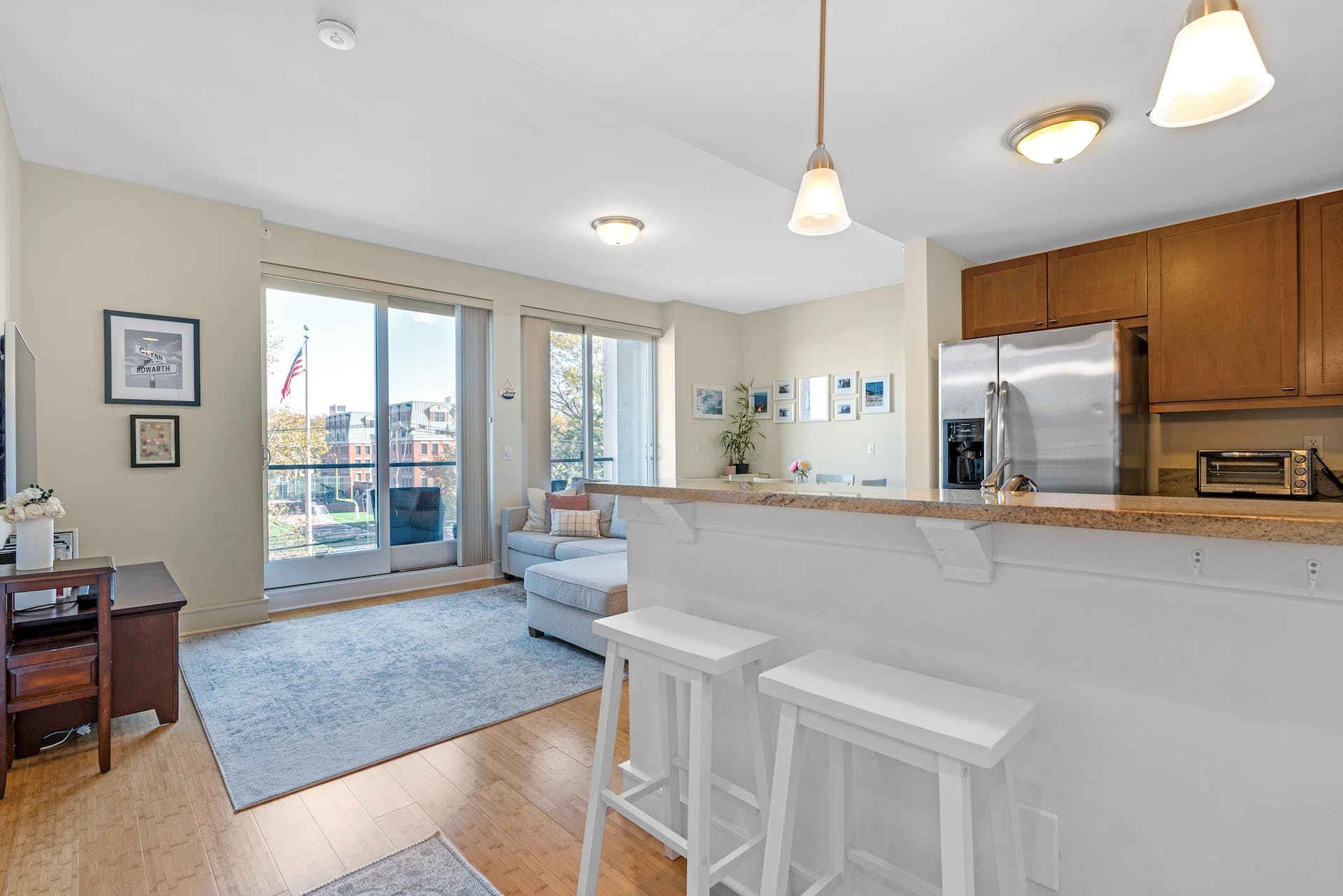 924 Jefferson St Unit# 4A