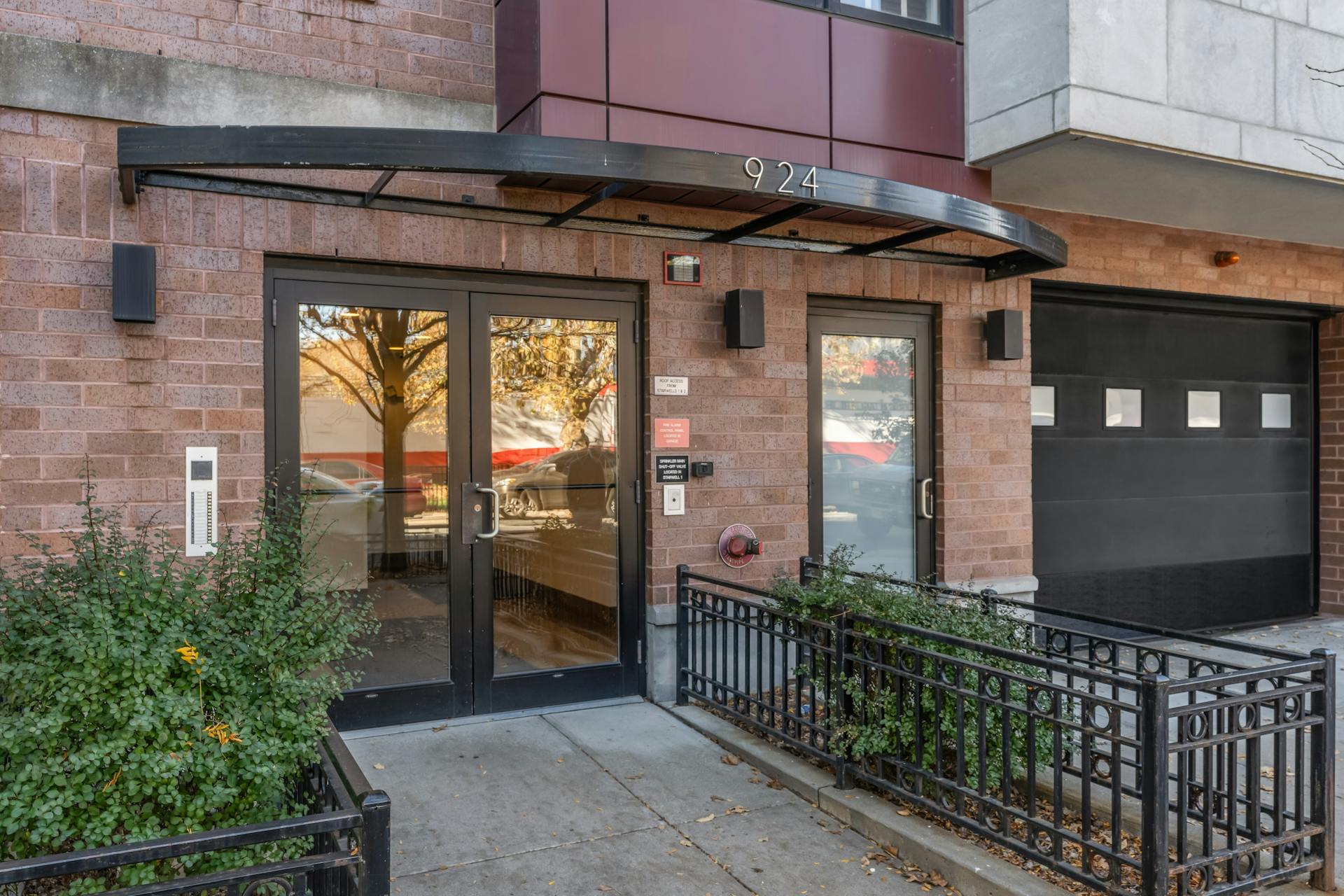 924 Jefferson St Unit# 4A