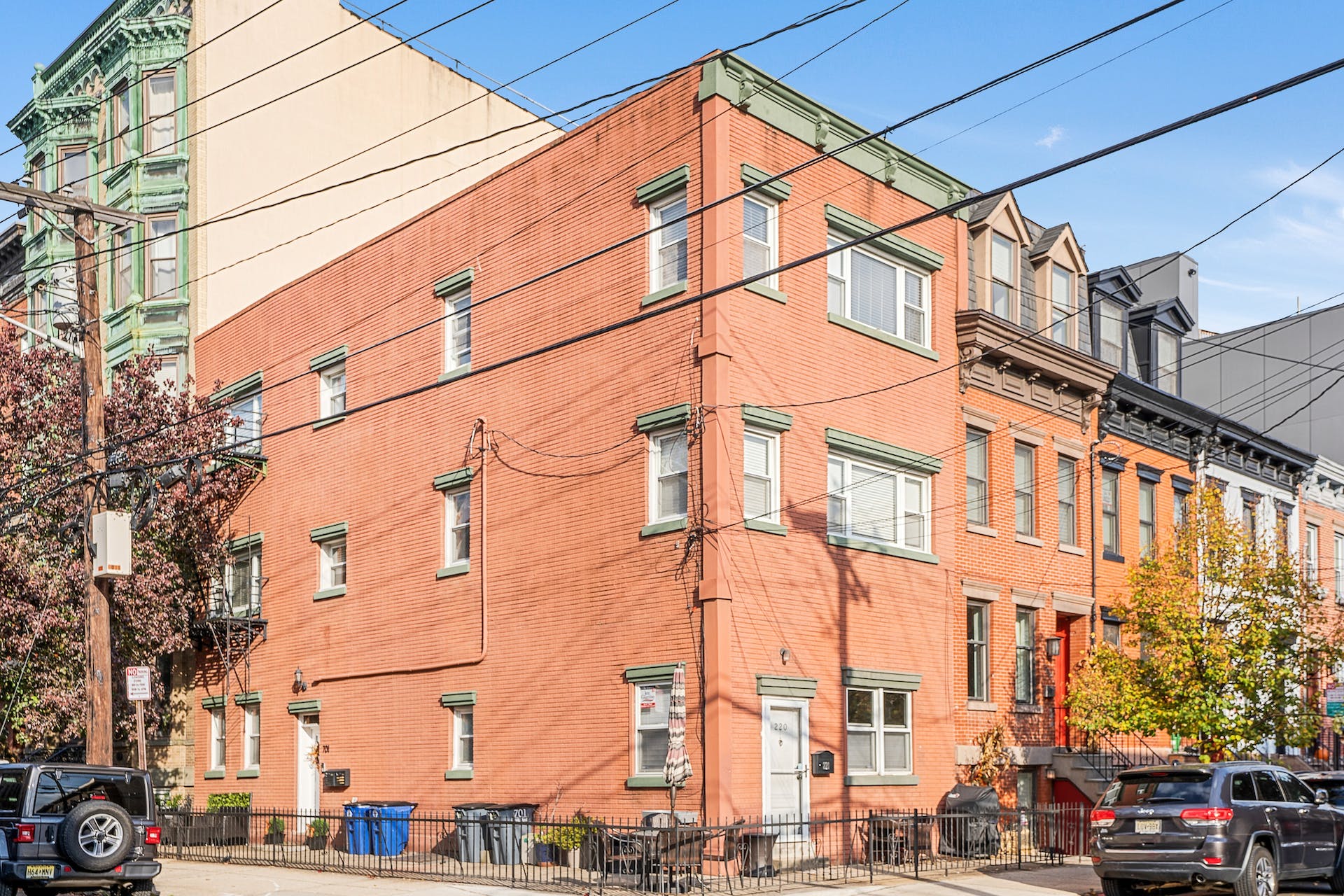 701 Park Ave Unit# 3