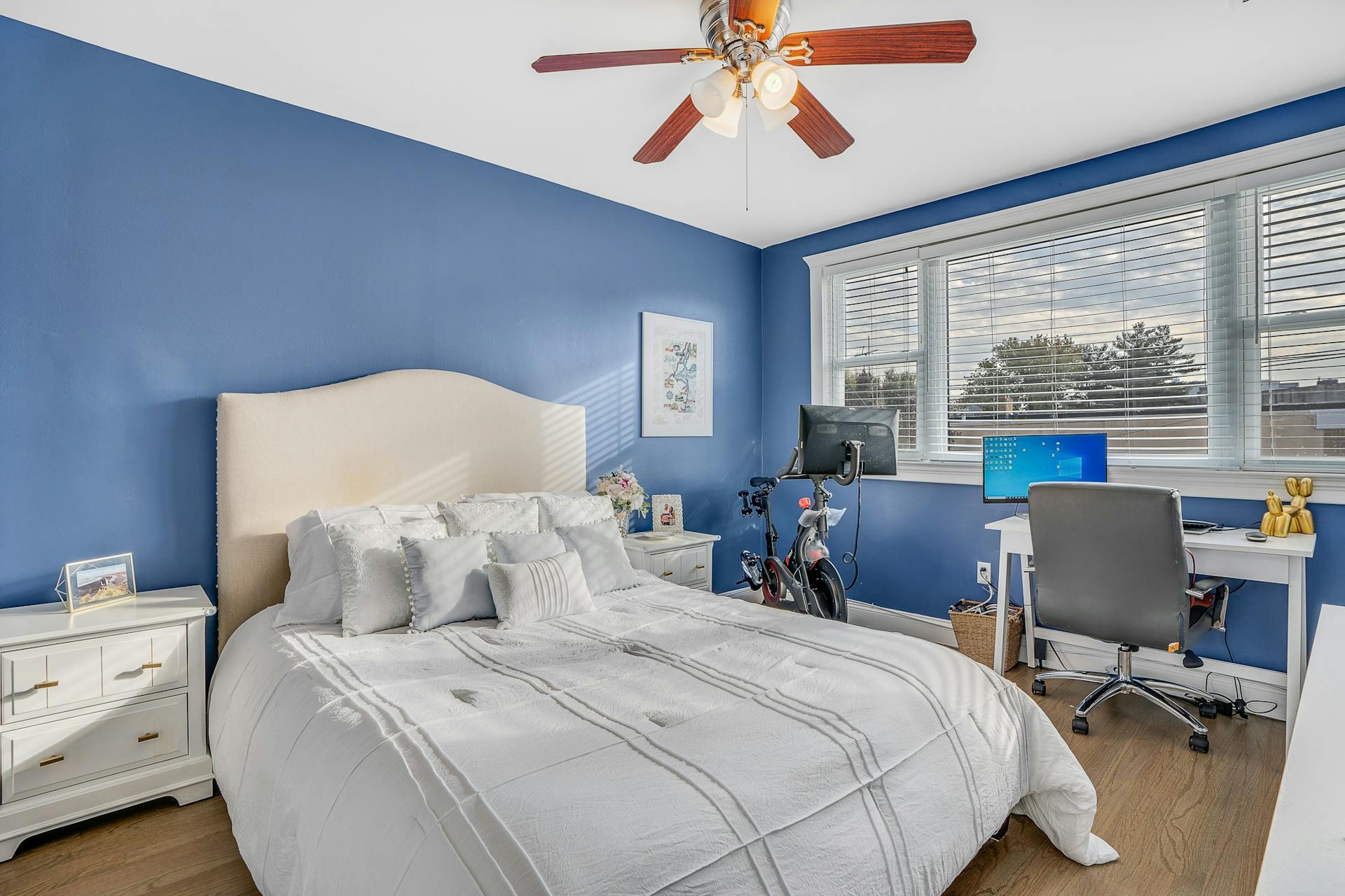 701 Park Ave Unit# 3