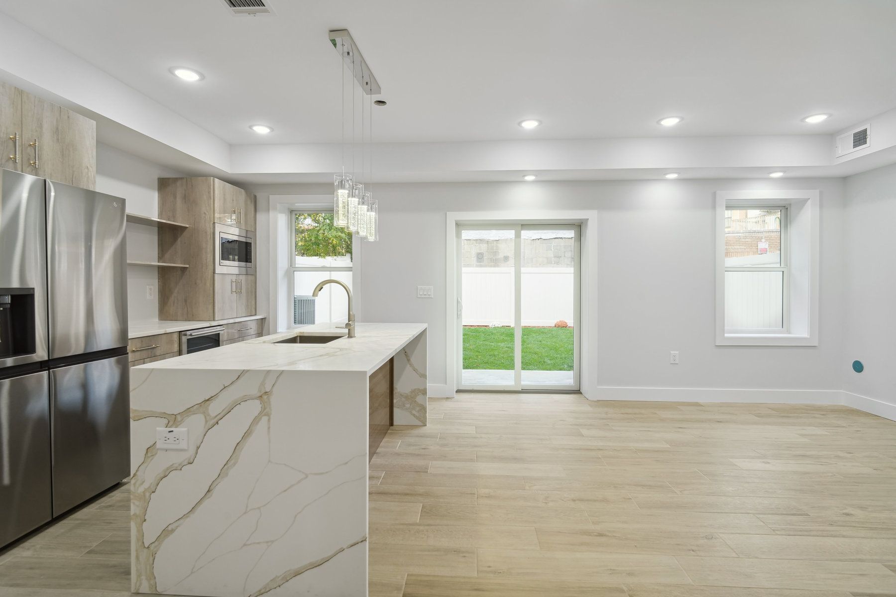 132 Sherman Pl Unit# Unit 1