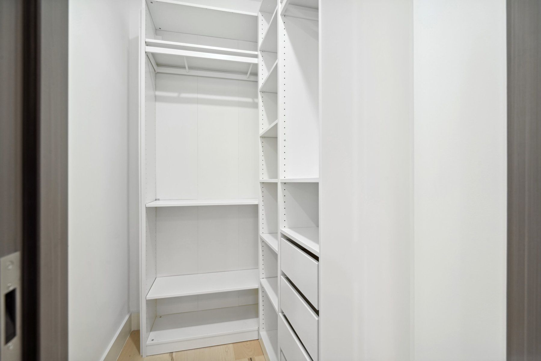 132 Sherman Pl Unit# Unit 1