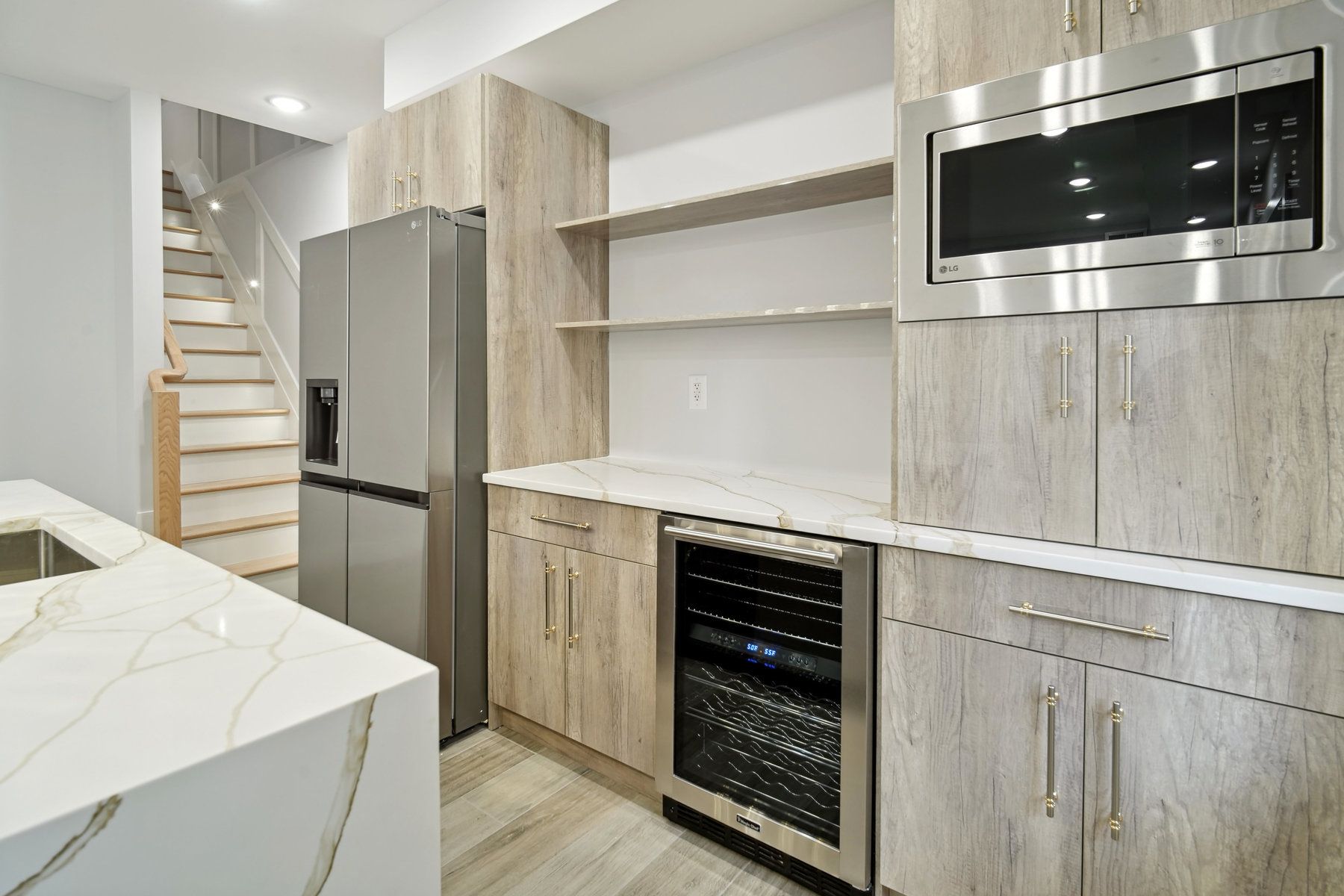 132 Sherman Pl Unit# Unit 1