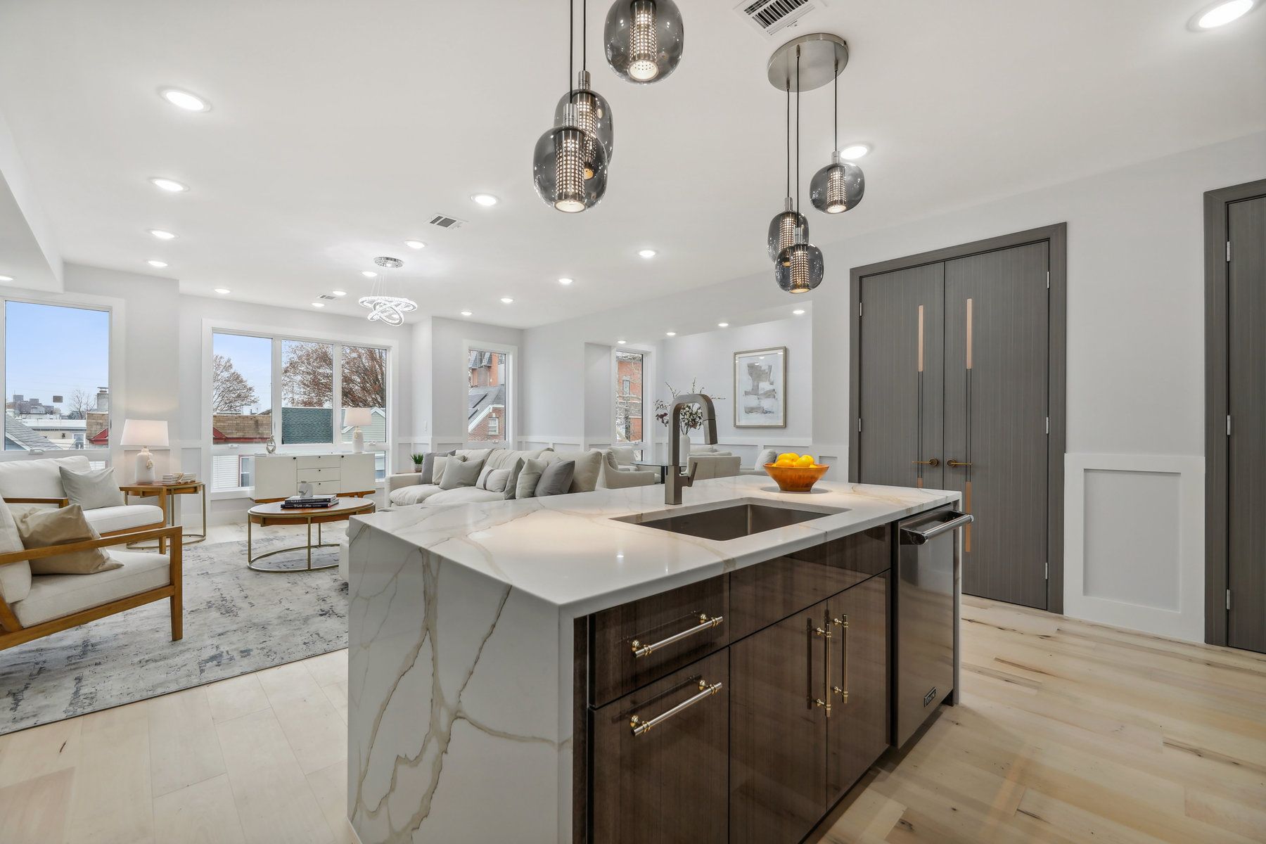132 Sherman Pl Unit# Unit 2