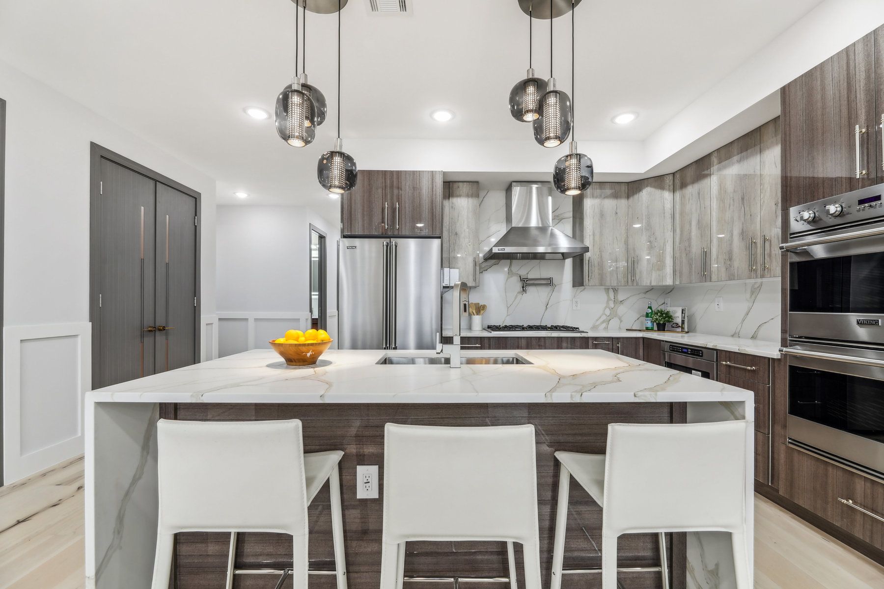 132 Sherman Pl Unit# Unit 2