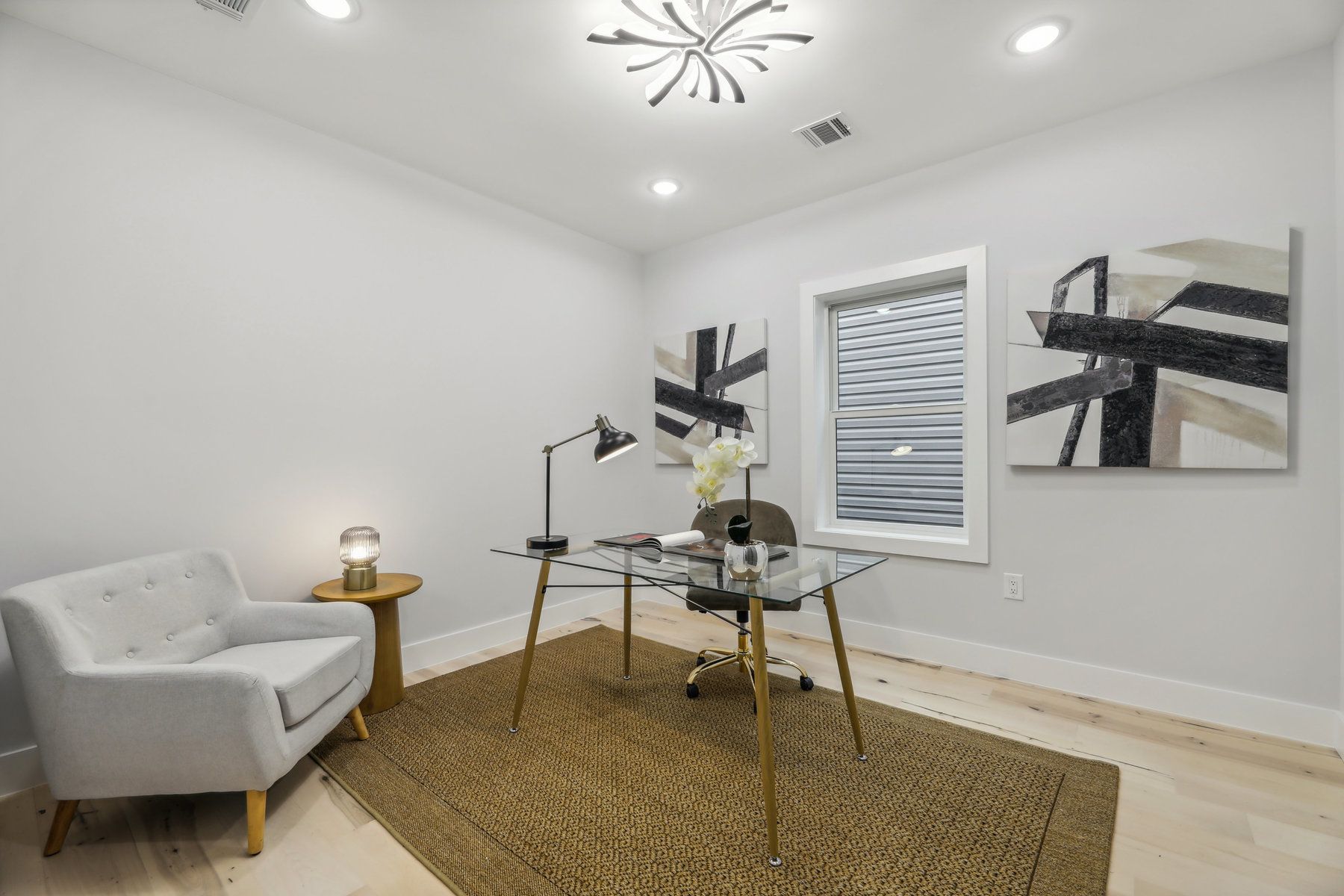 132 Sherman Pl Unit# Unit 2