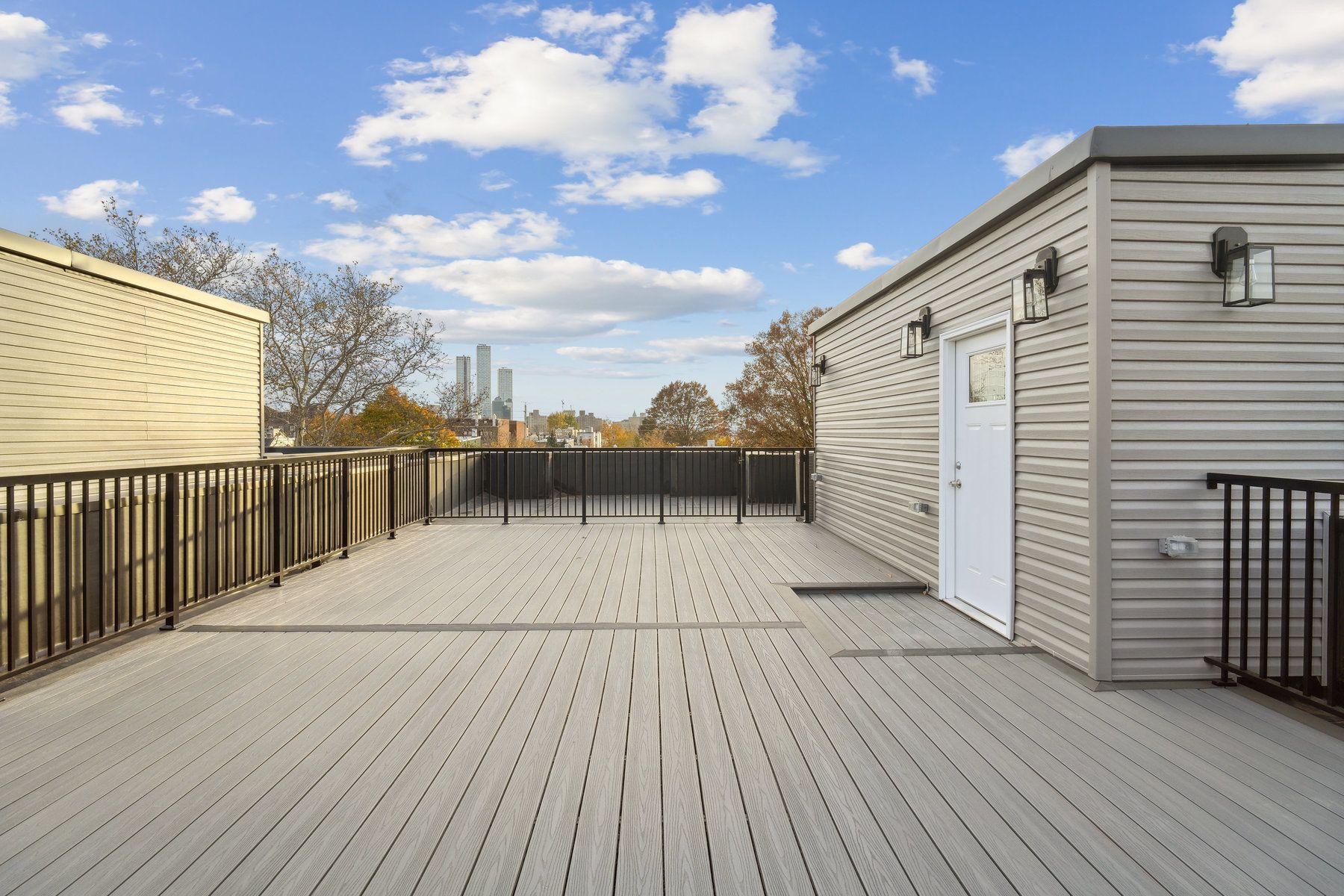 132 Sherman Pl Unit# Unit 2