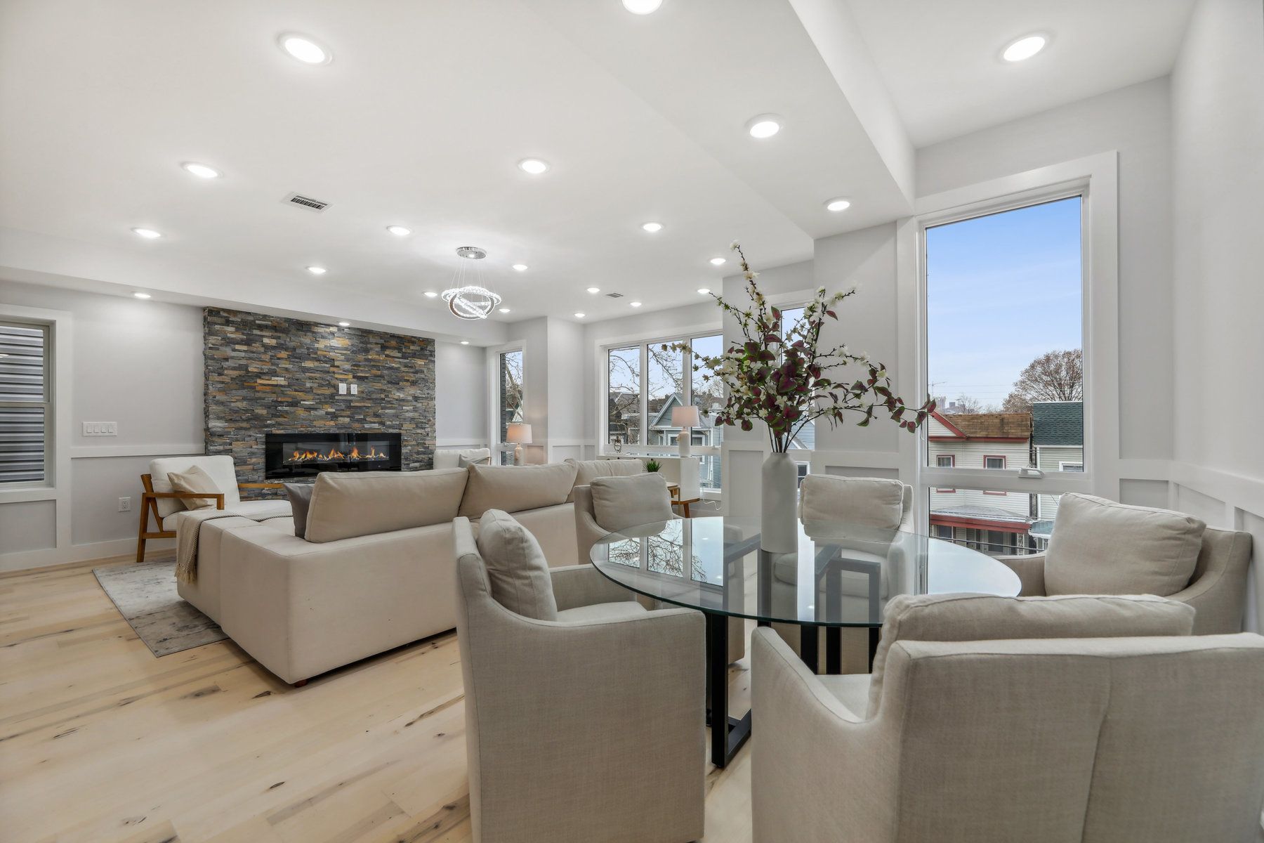 132 Sherman Pl Unit# Unit 2