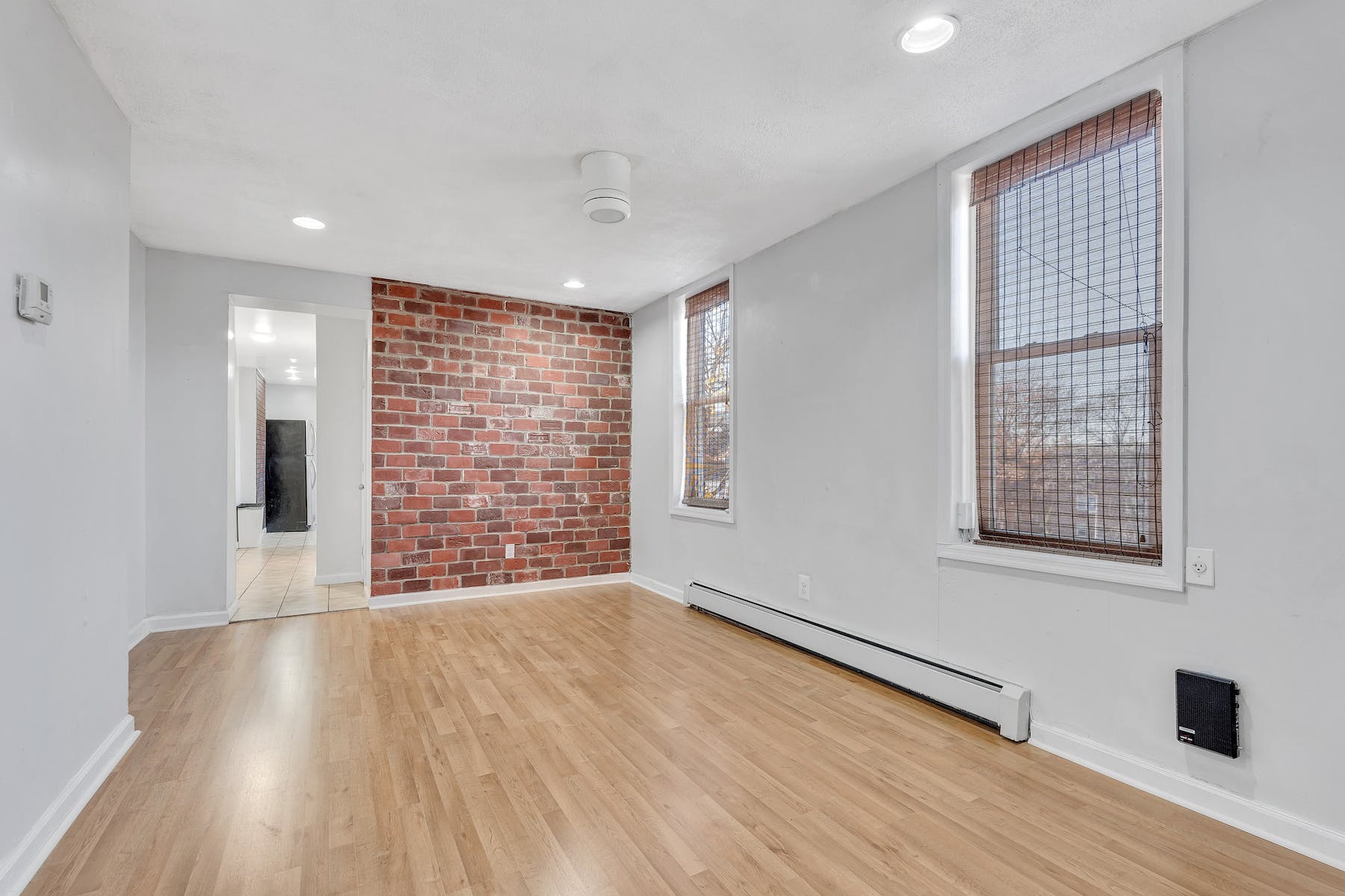 811 Montgomery St Unit# 3R