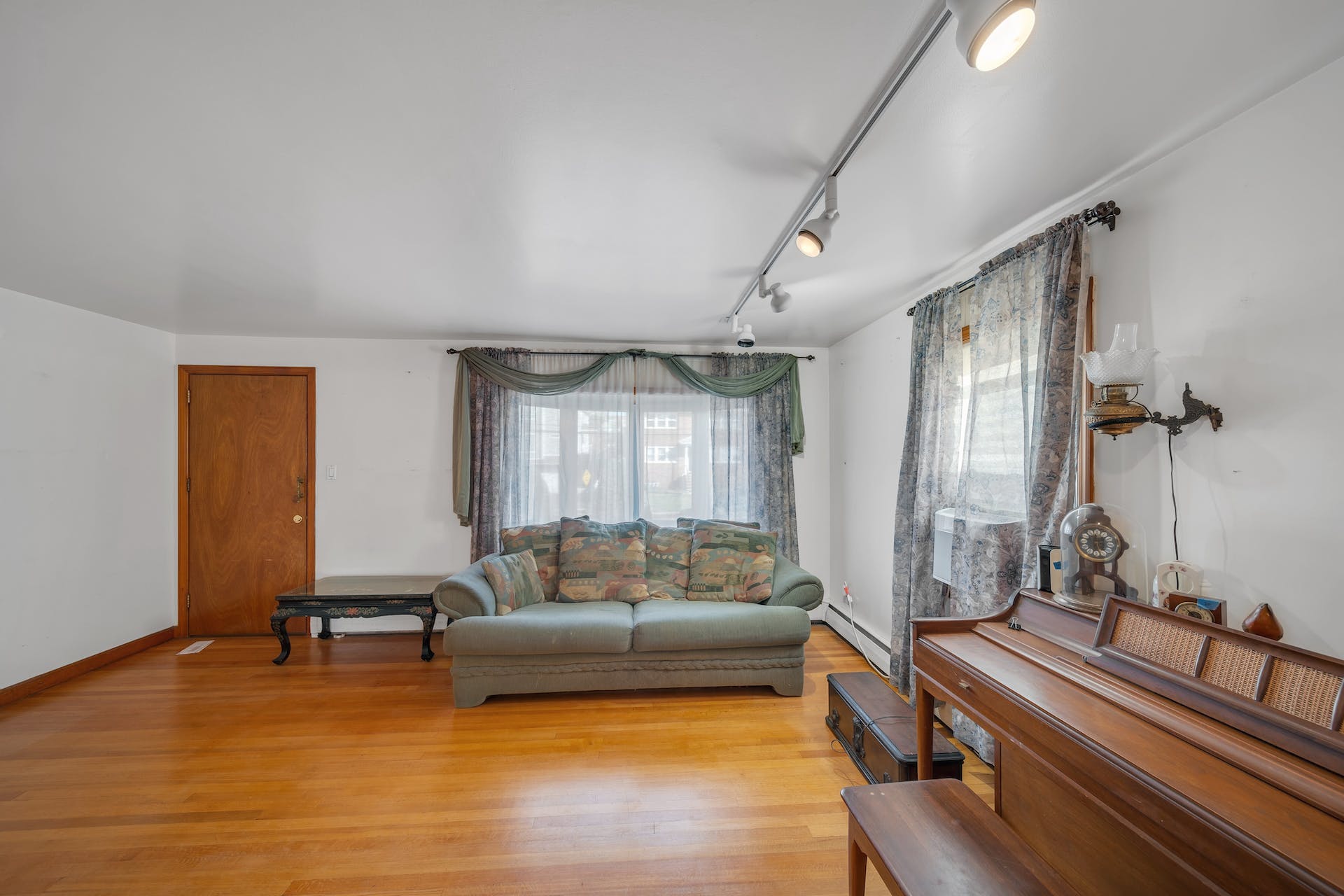344 New York Ave