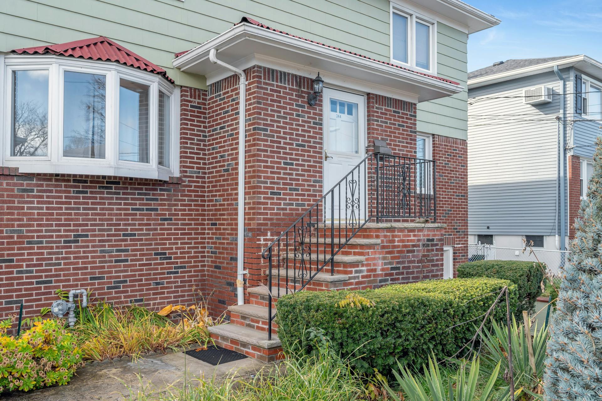 344 New York Ave