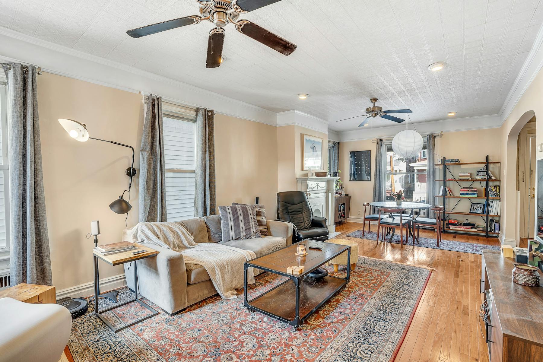 155 Jewett Ave 