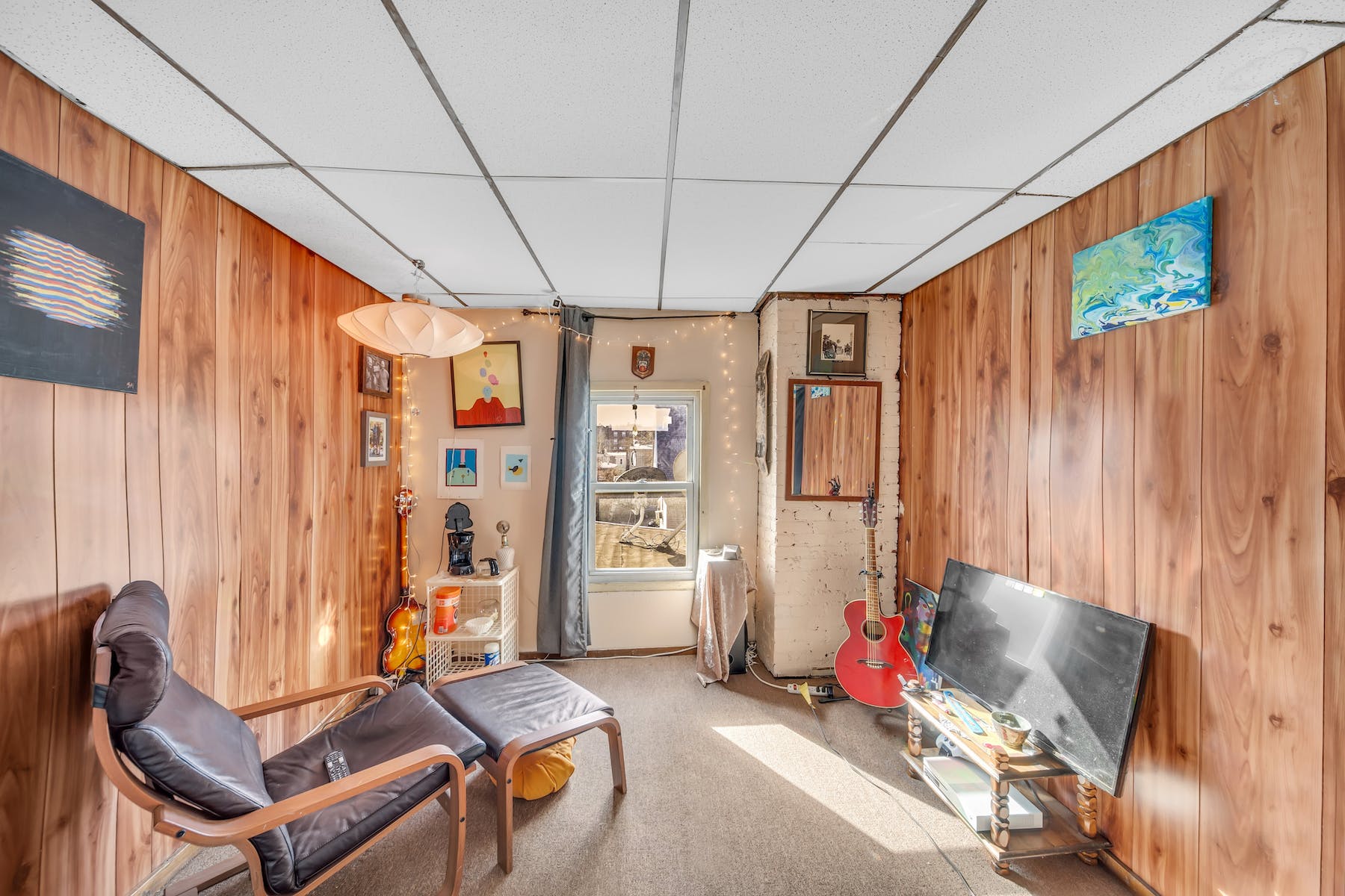 155 Jewett Ave 