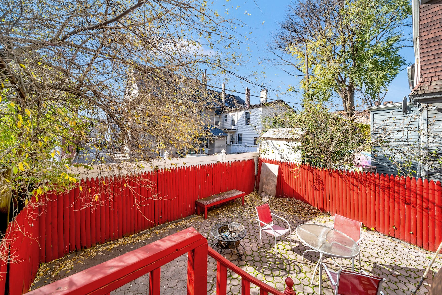 155 Jewett Ave 