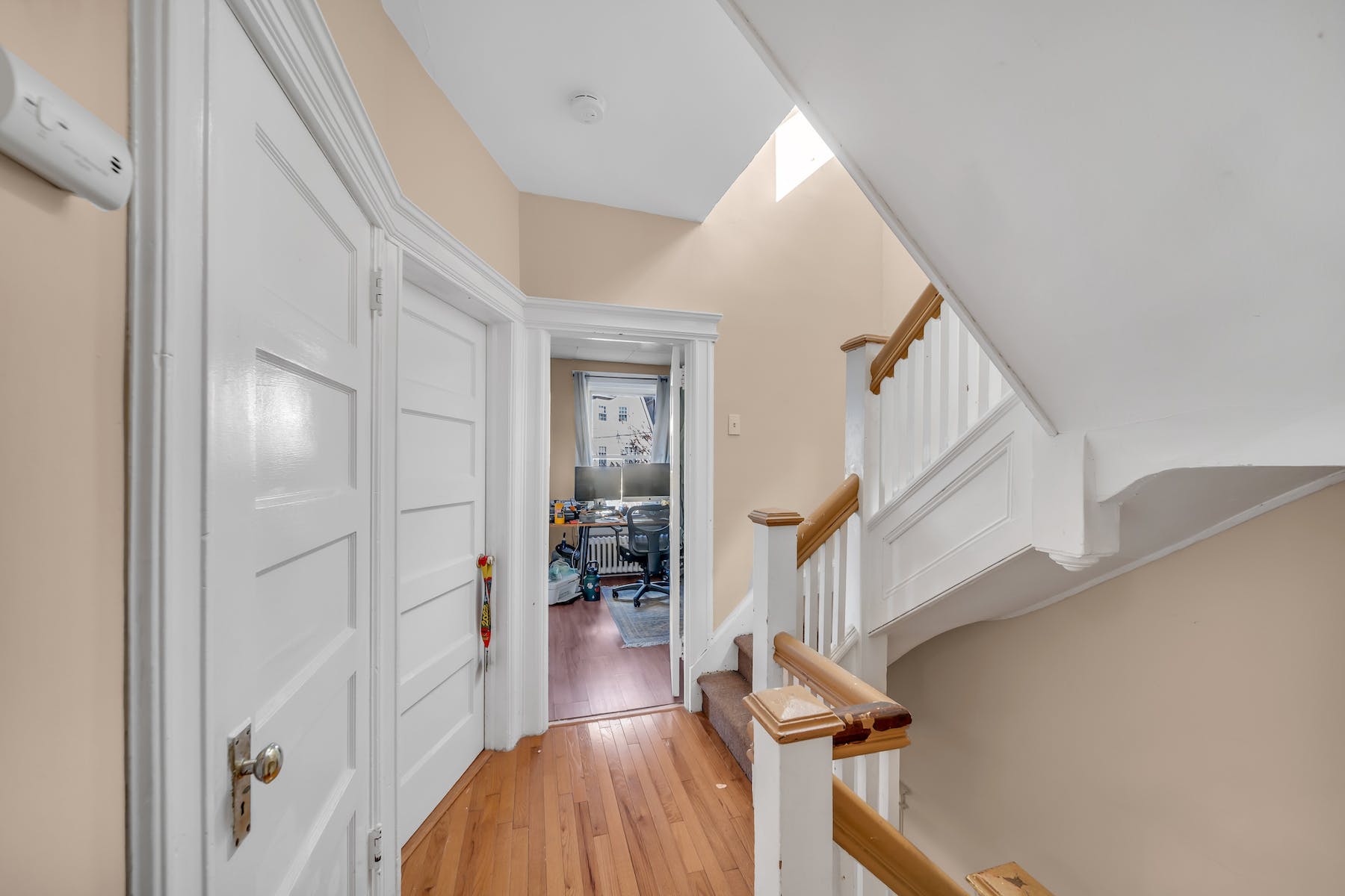155 Jewett Ave 