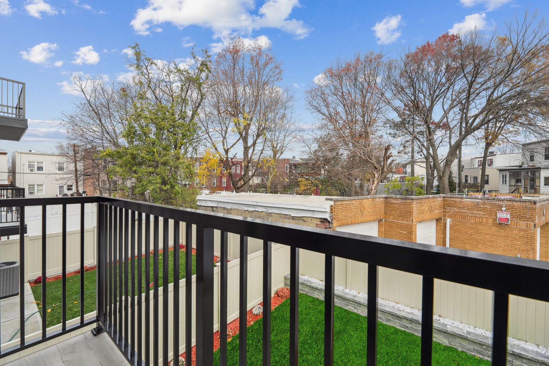 130 Sherman Pl Unit# 1