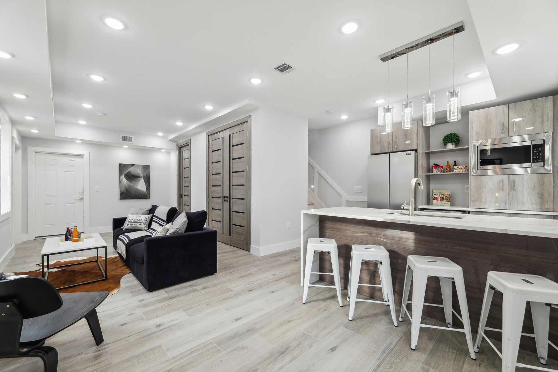 130 Sherman Pl Unit# 1