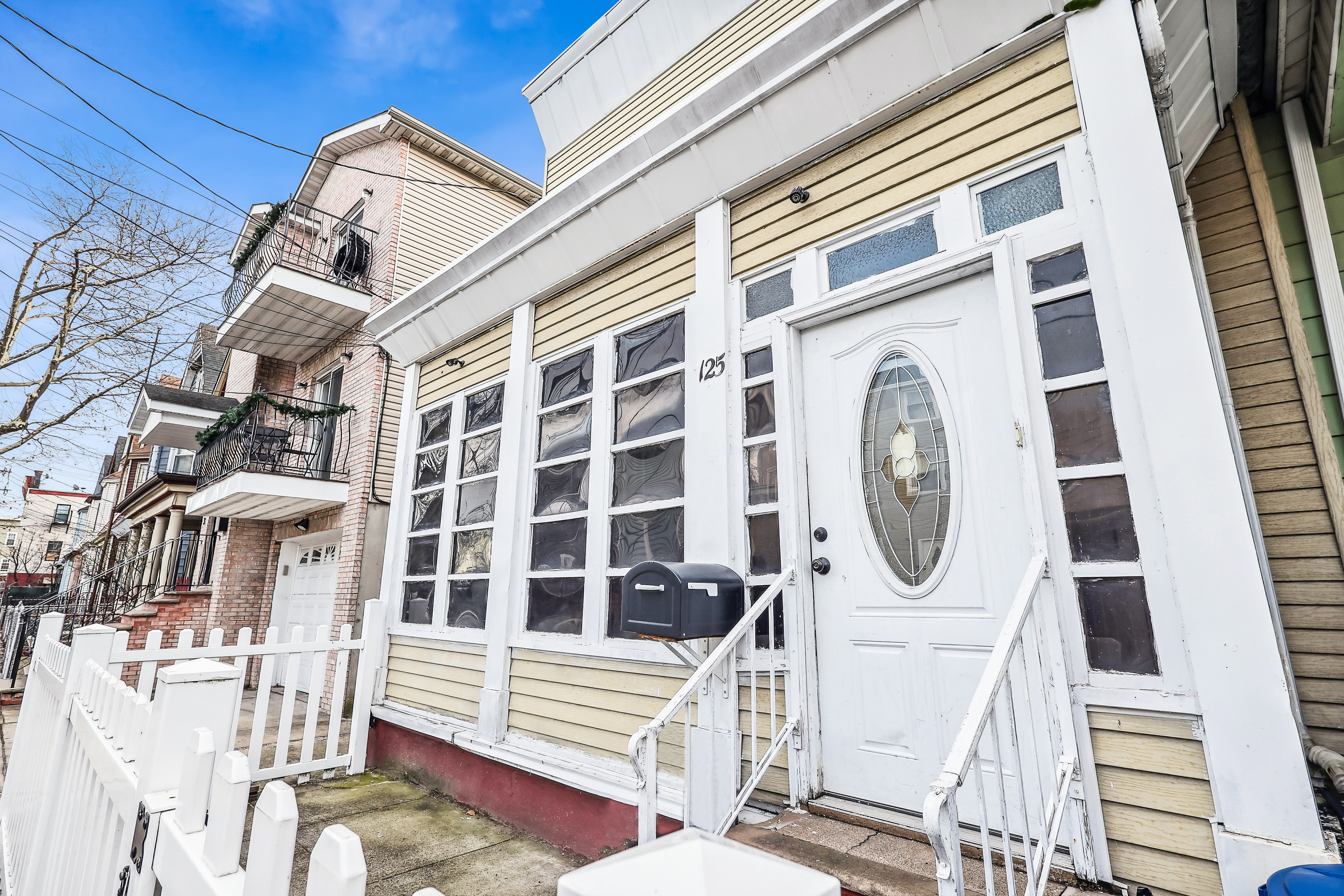 125 Winfield Avenue