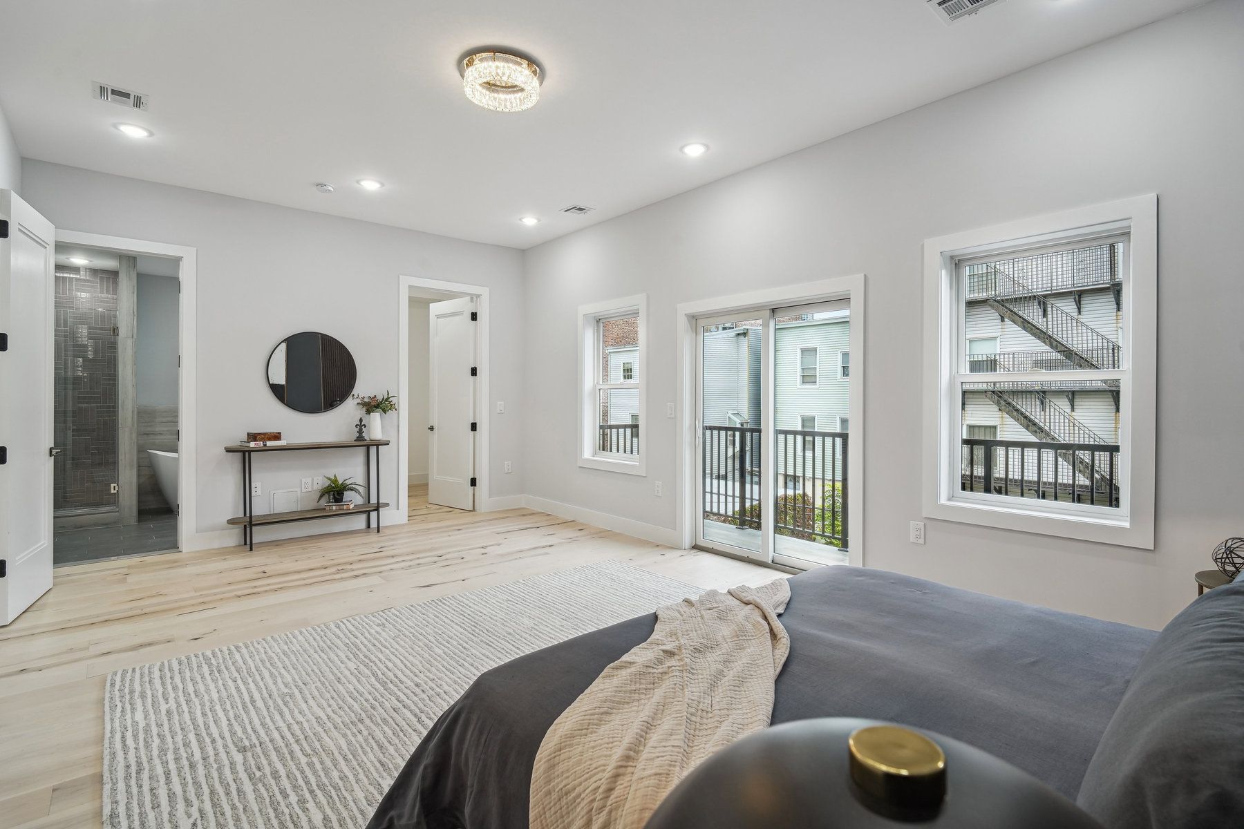 20 Corbin Ave Unit# B