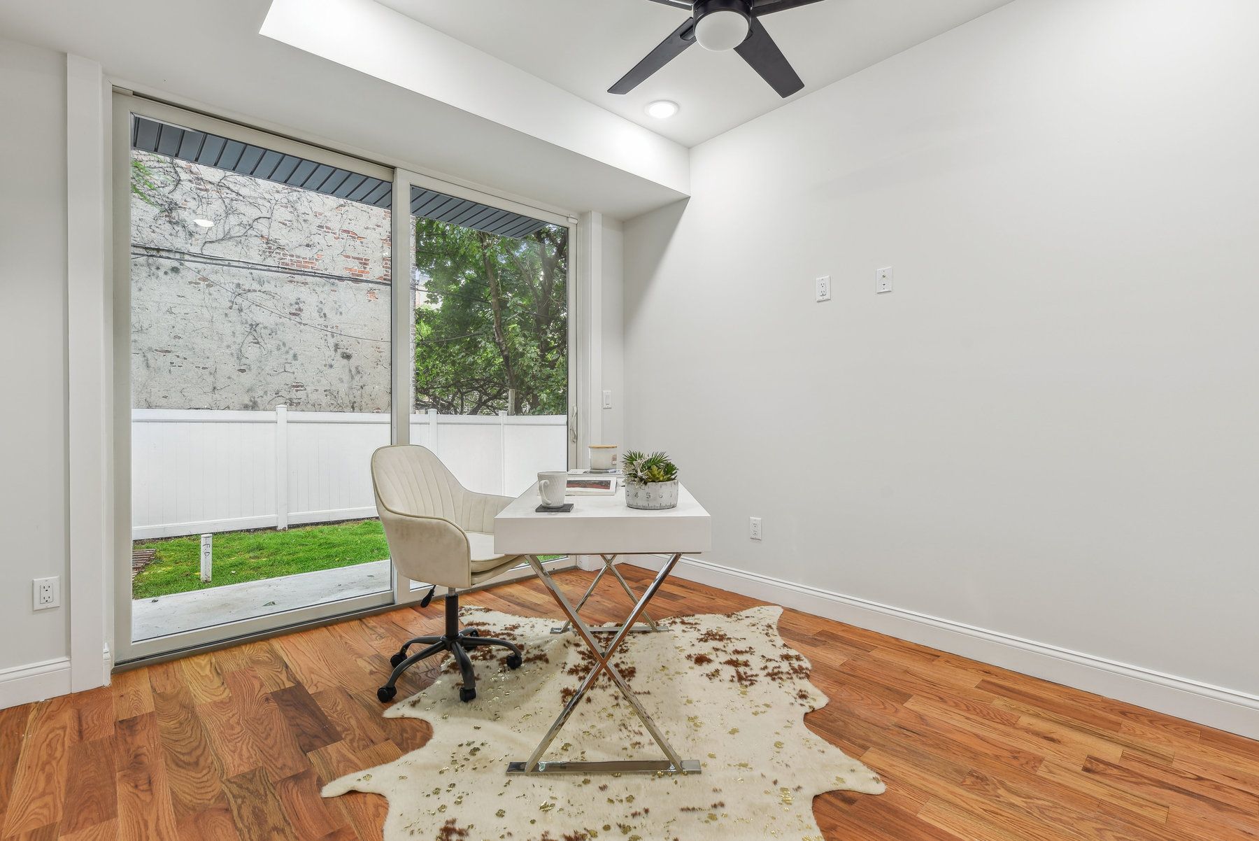 865 Summit Avenue, Unit 1 