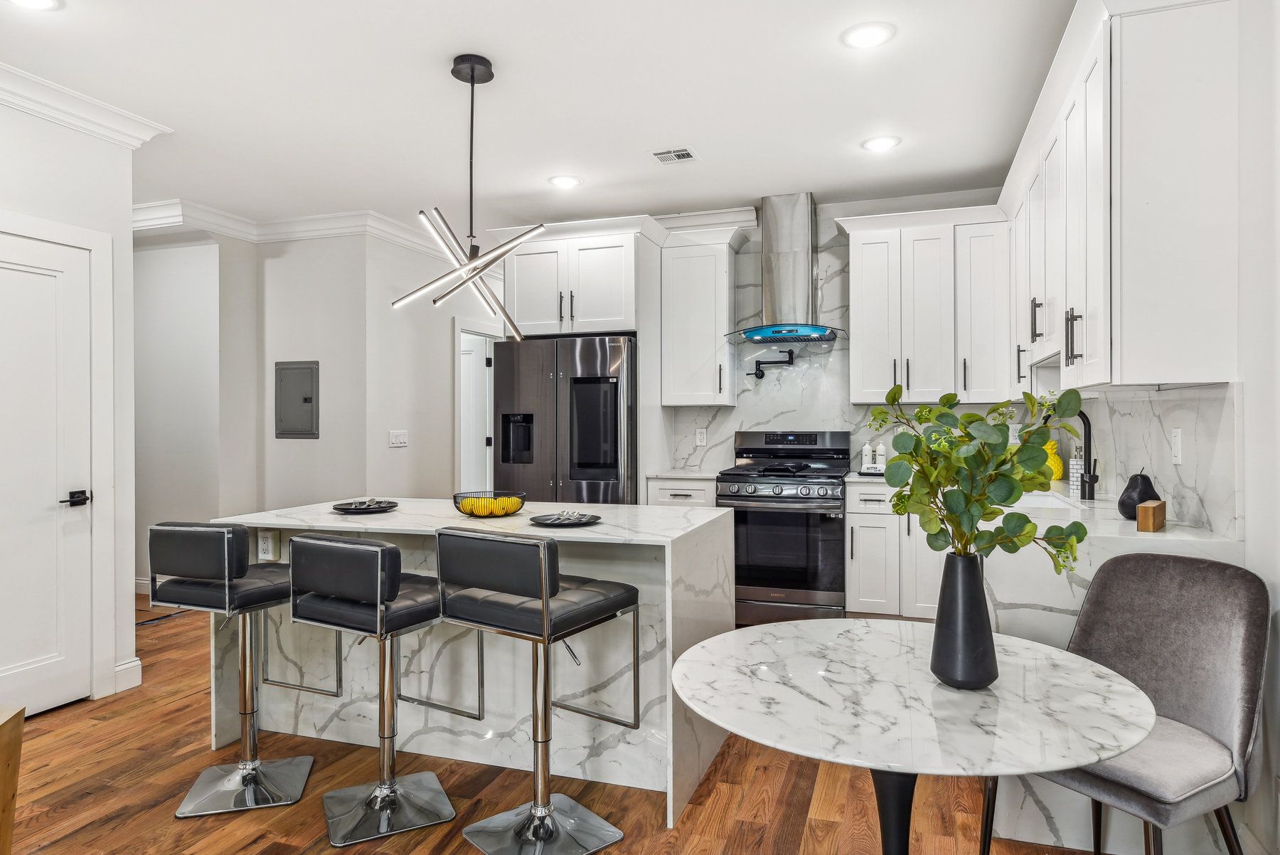 865 Summit Avenue, Unit 1 