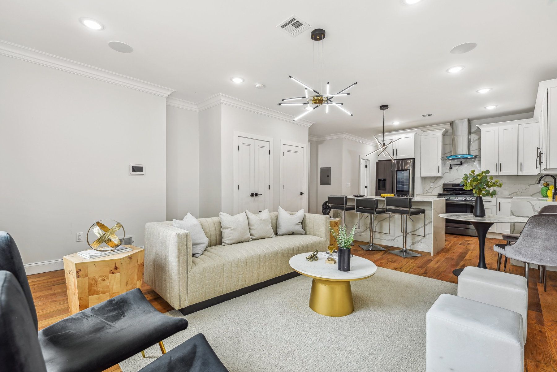 865 Summit Avenue, Unit 1 