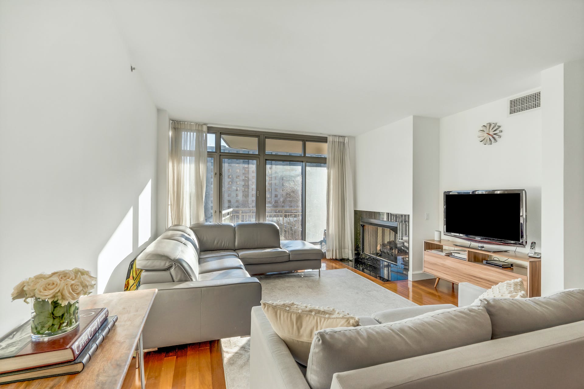 8100 River Road, #501