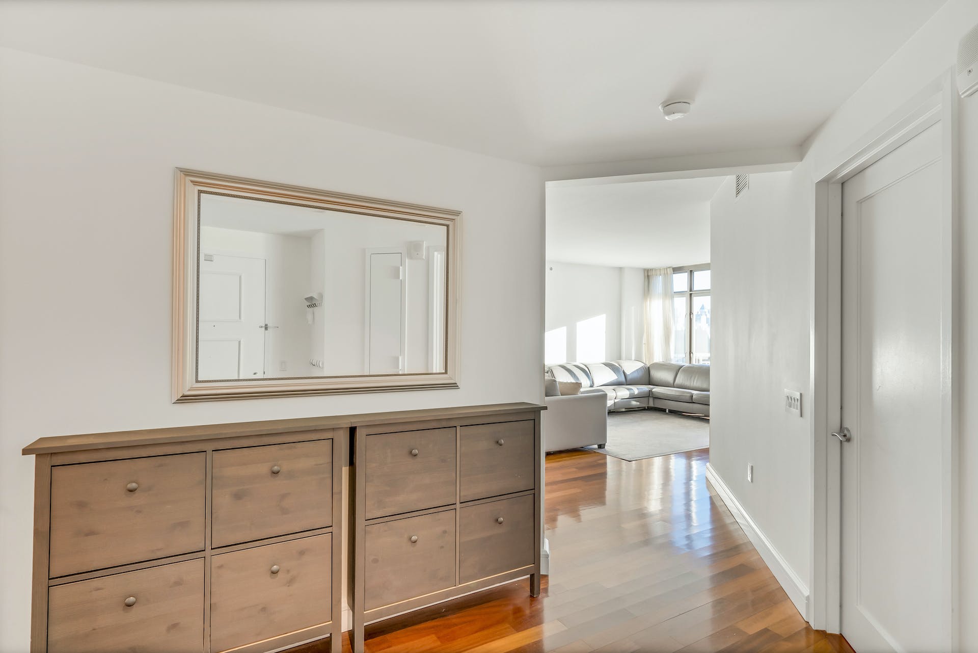 8100 River Road, #501