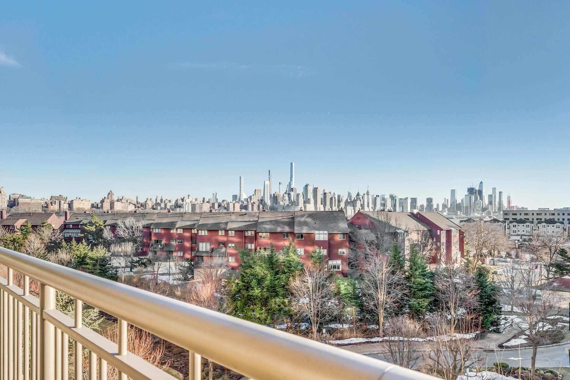 8100 River Road, #501