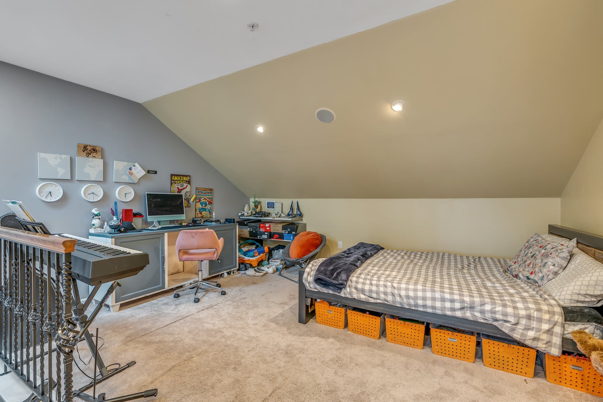 232 Price Court