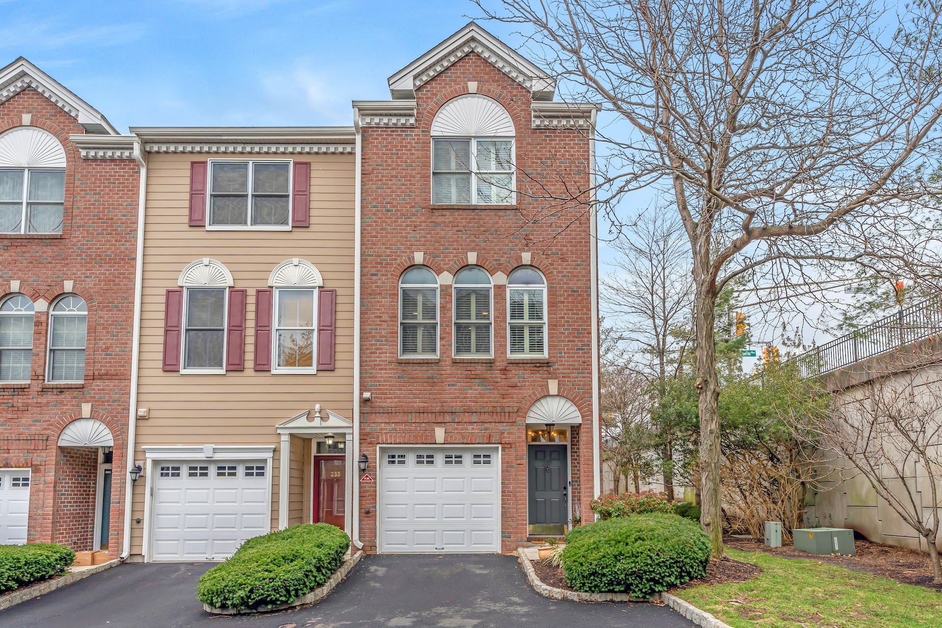 232 Price Court