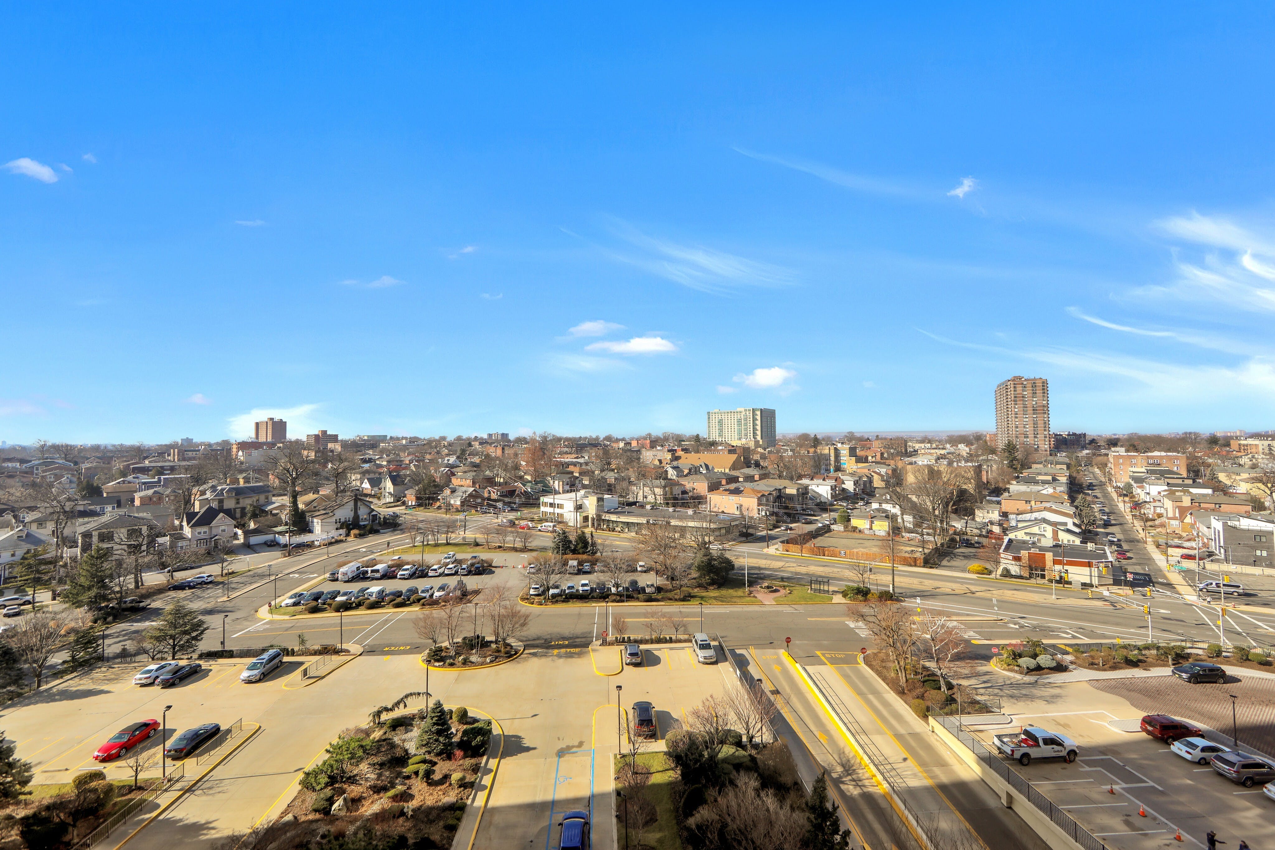 200 Winston Dr 903