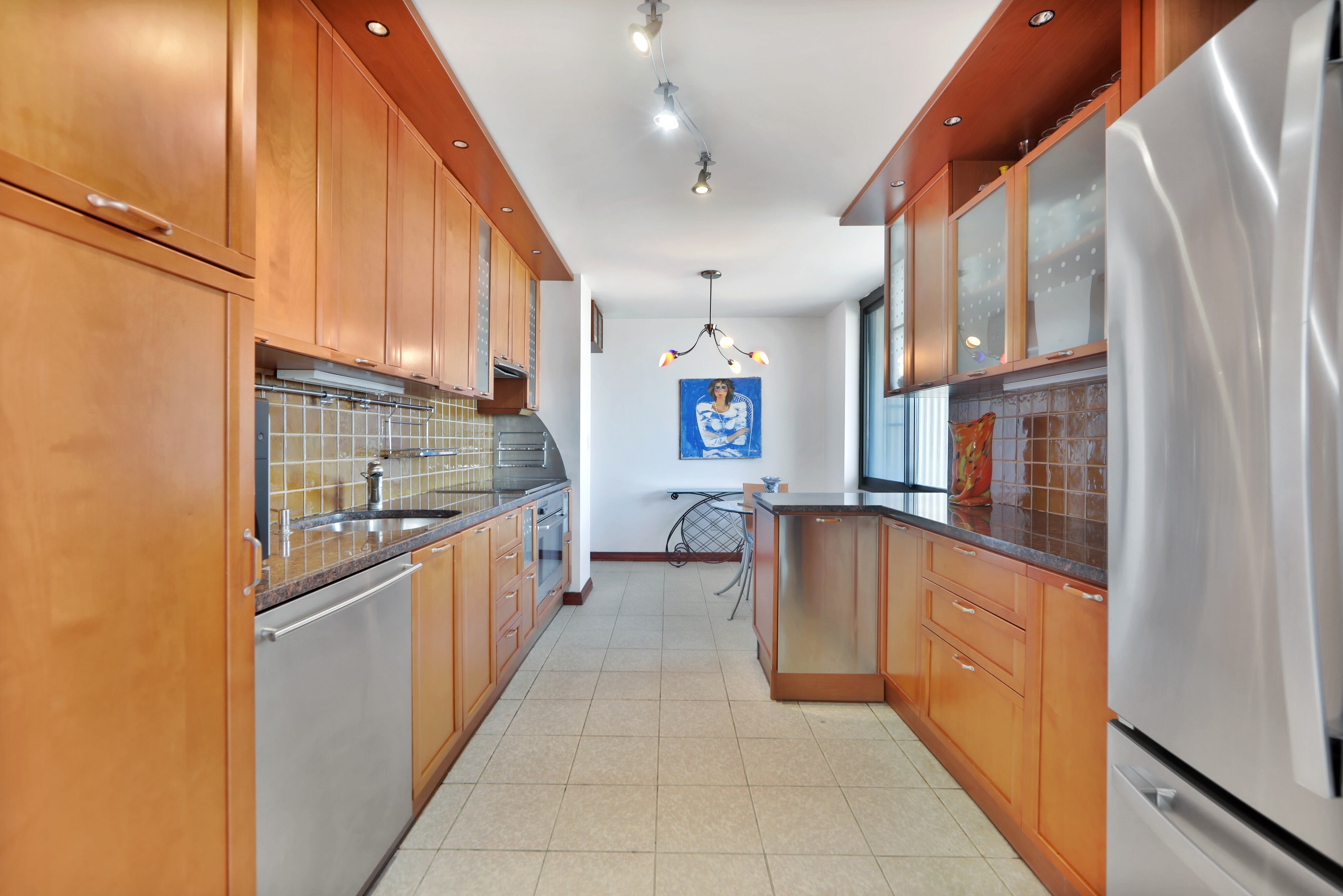200 Winston Dr 903