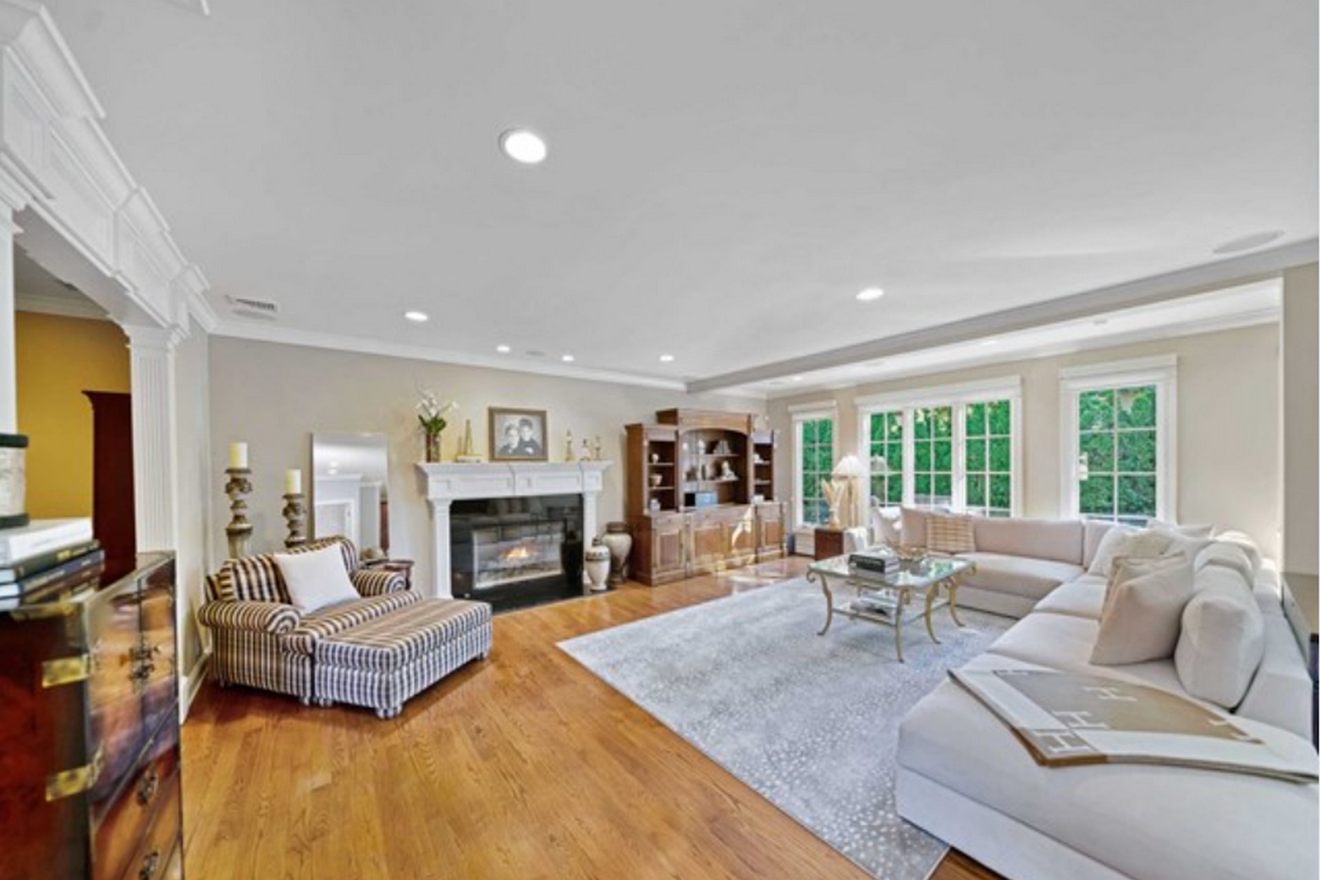 30 Egan Place 