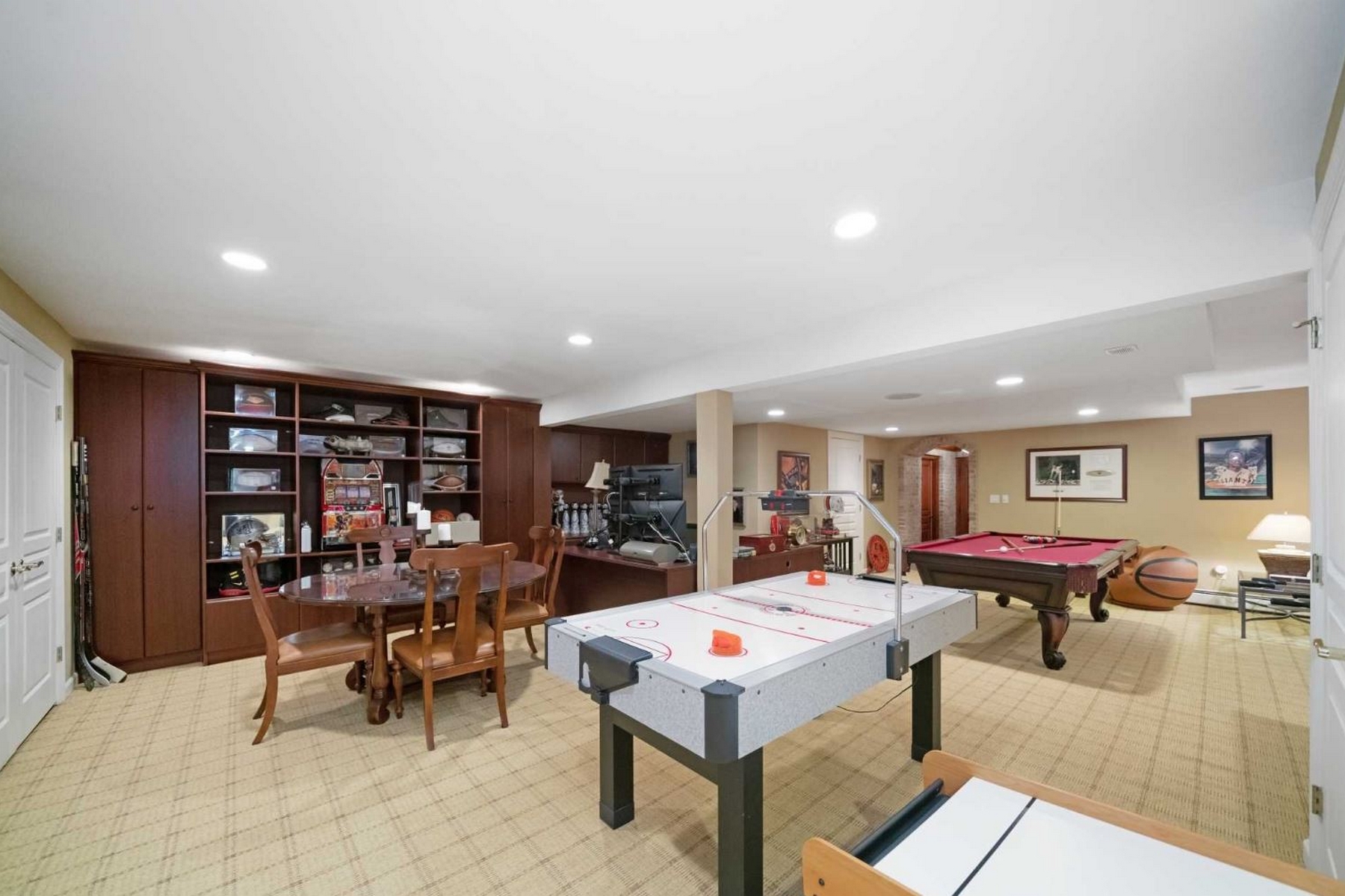 30 Egan Place 