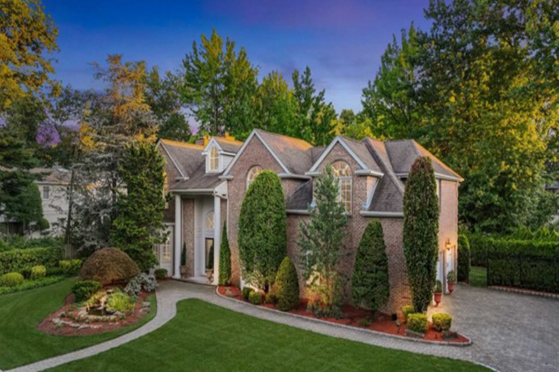 30 Egan Place 